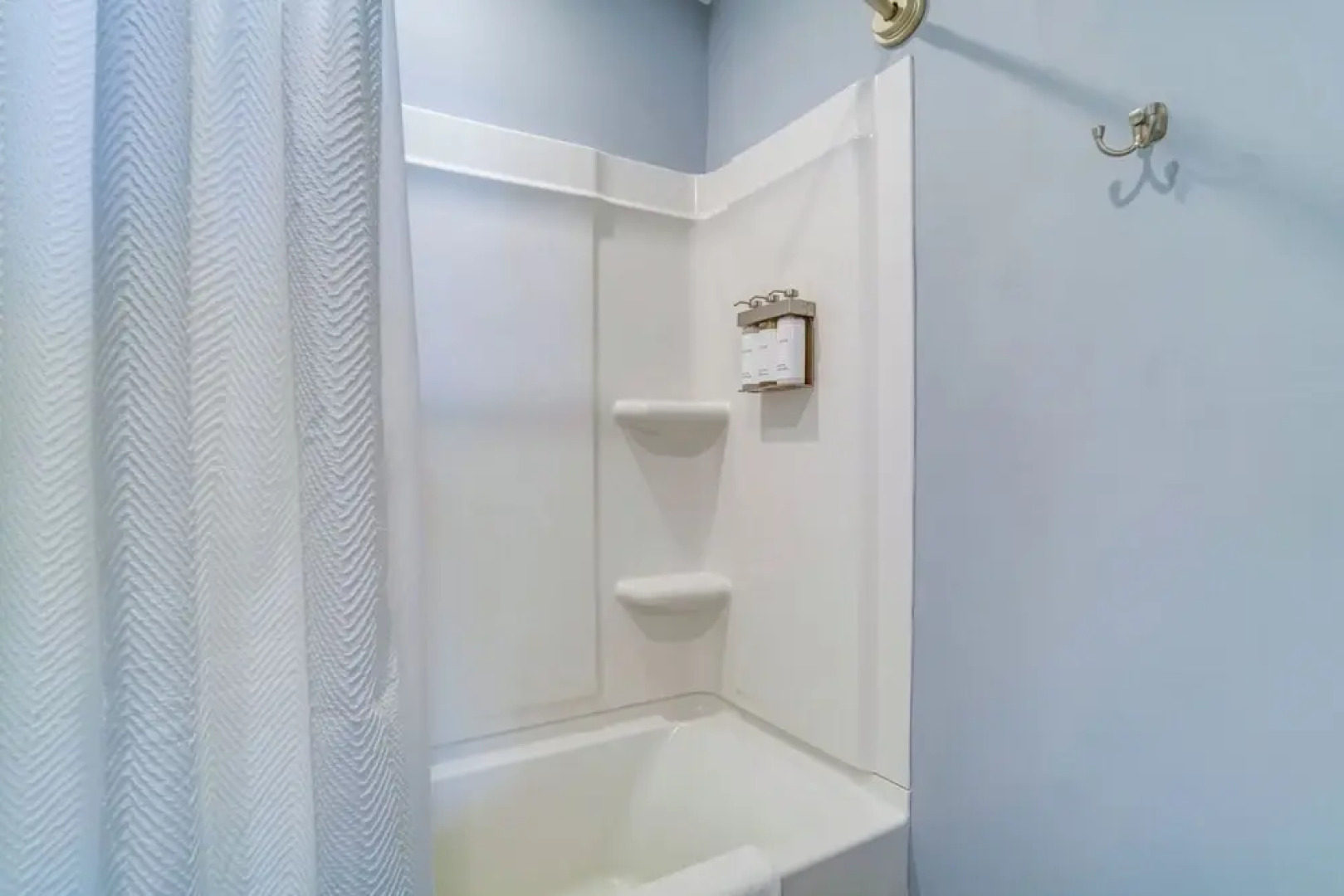 St Helena Island Vacation Rental: Walk to Beach!