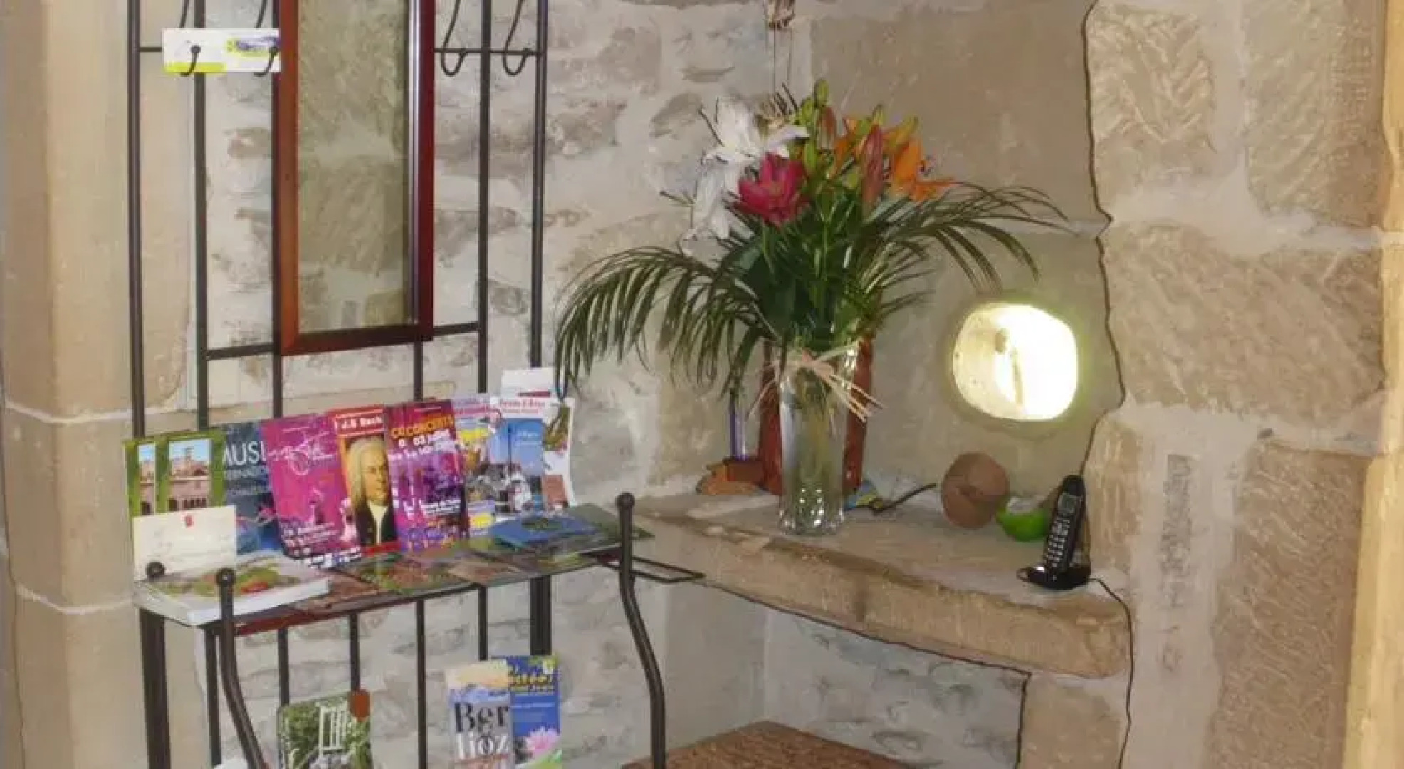 La Maison Des Papillons Bleus