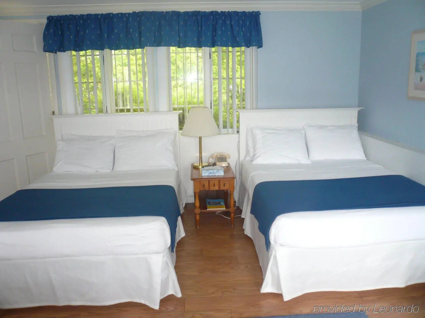 Colonial Inn in Harbor Springs