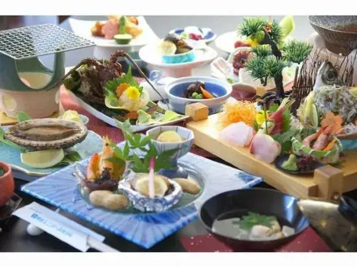 Kamogawa Universe Hotel