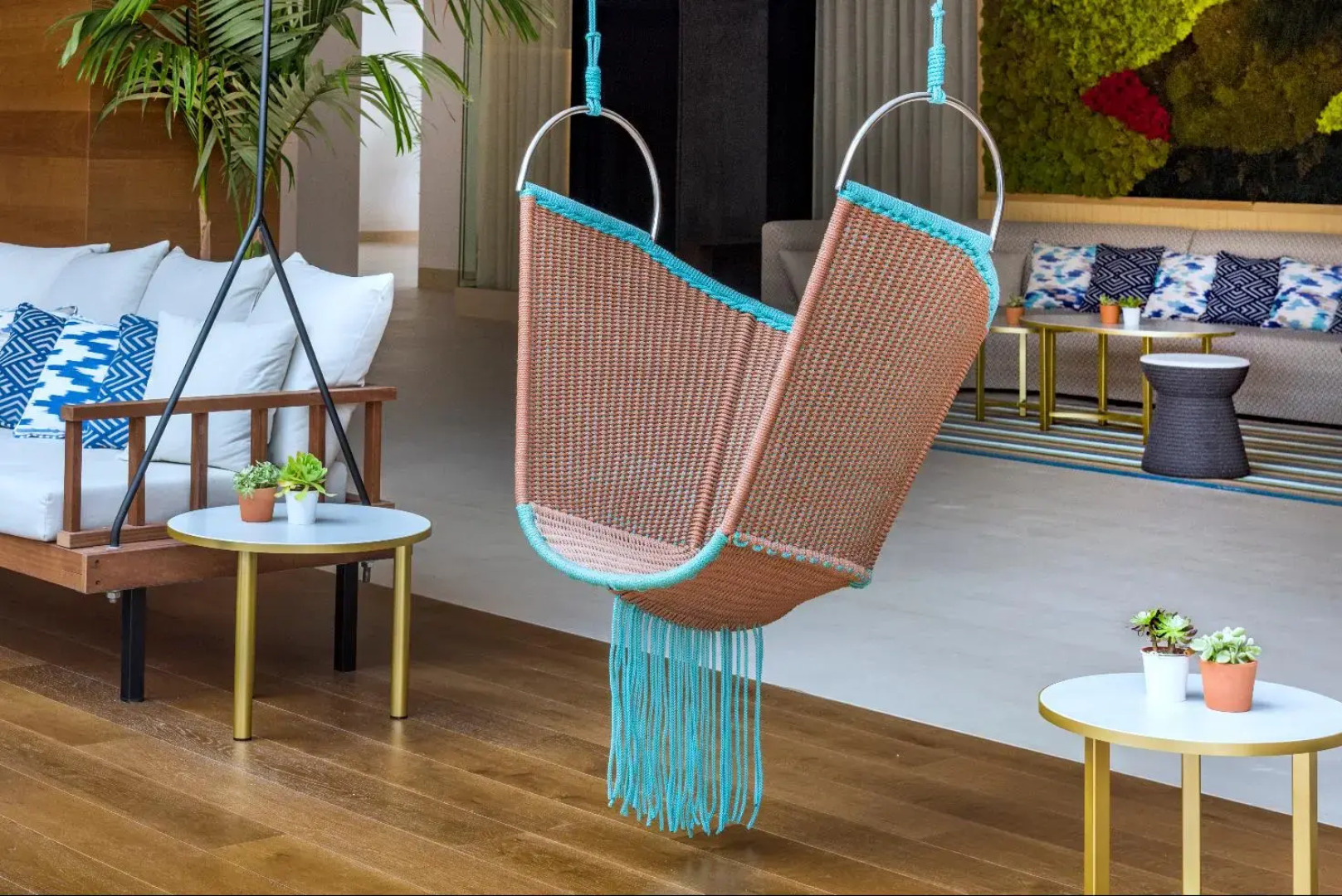 Mediterraneo Bay Hotel & Resort