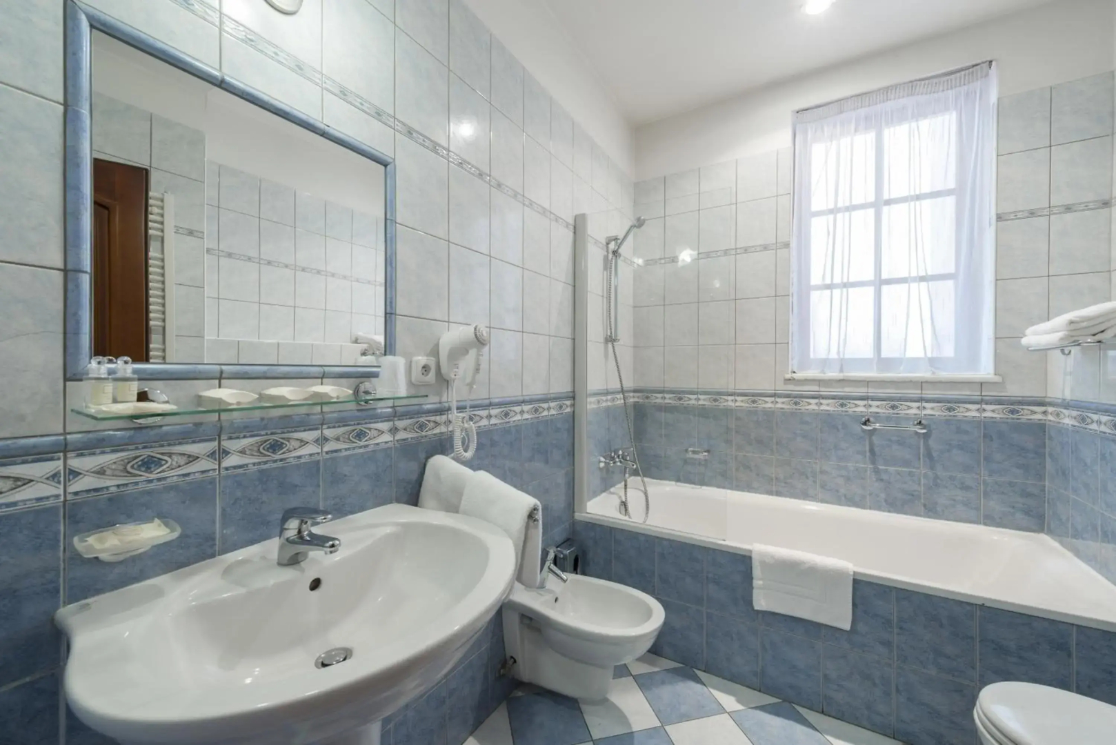 Hotel Cerny Slon