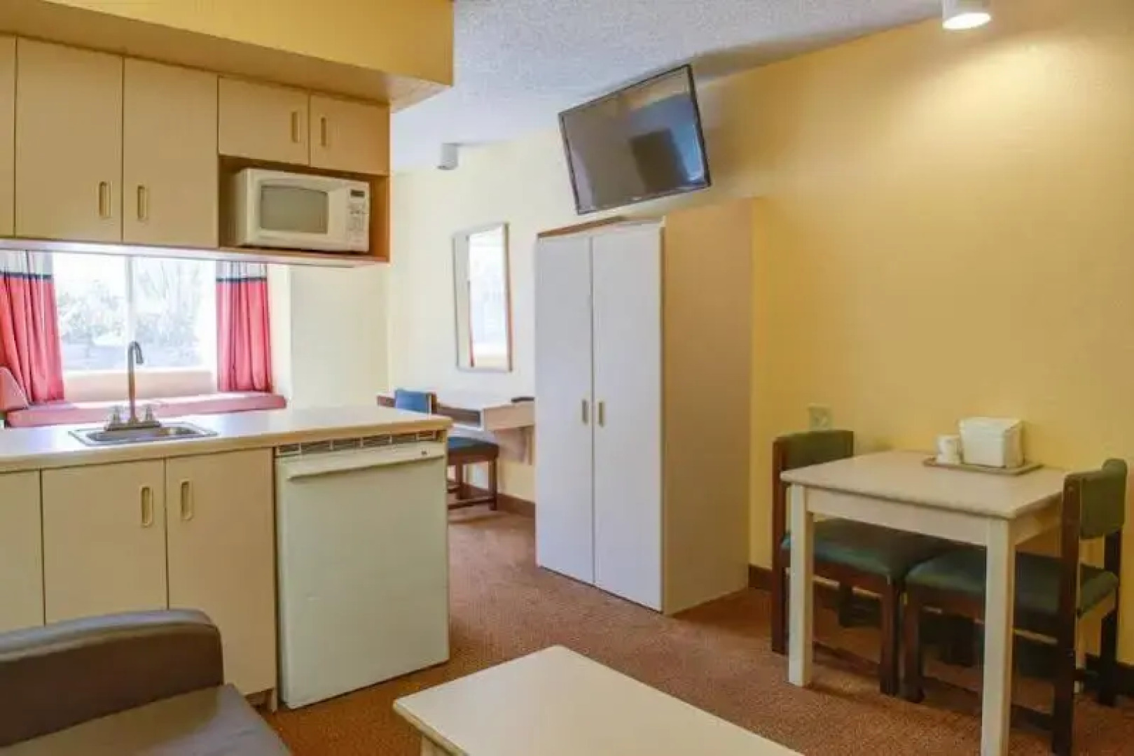 Microtel Inn and Suites Tifton I-75 Exit 62