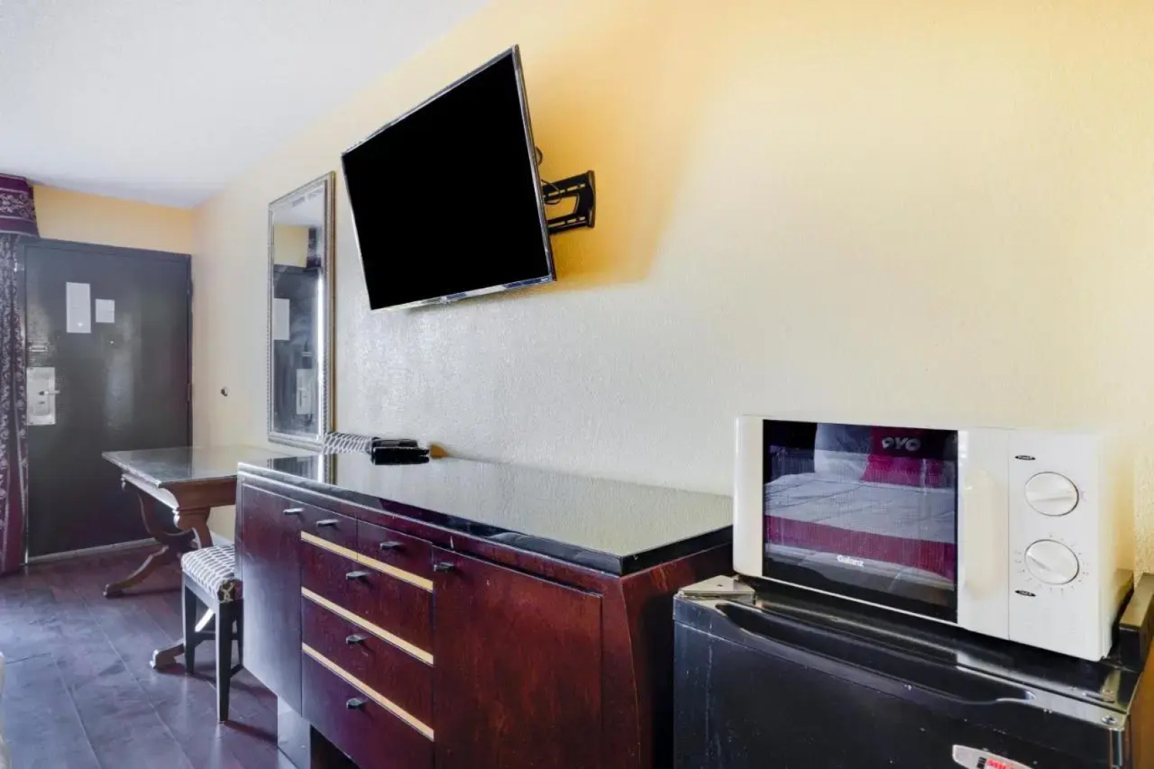 Days Inn Fayetteville/Wade-North of Ft Bragg I-95/Exit 58