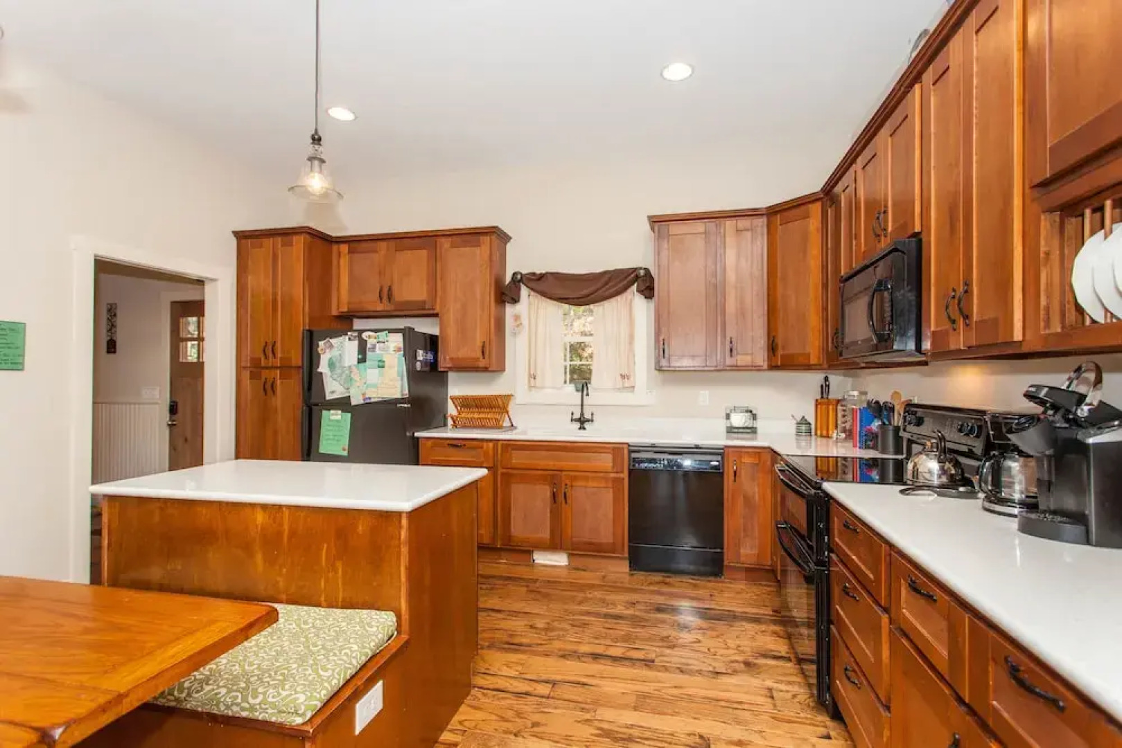 199 Atkins Loop Home 5 Bedrooms 3.5 Bathrooms Home