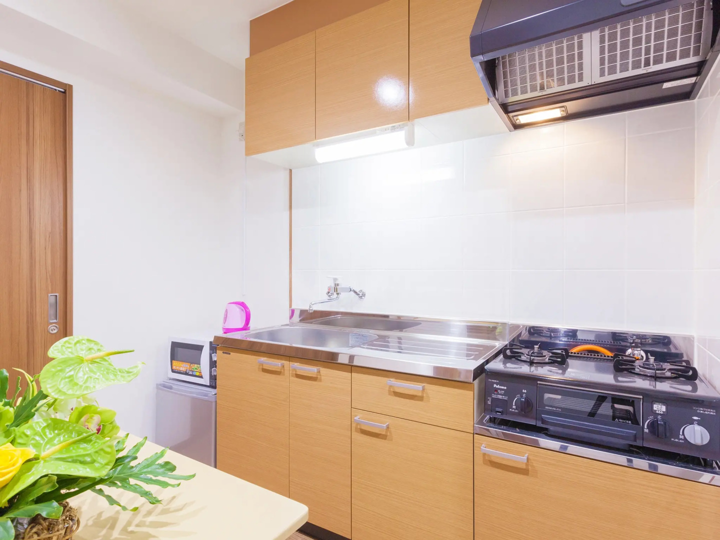 Kariyushi Condominium Resort Kin Yaka Seaside