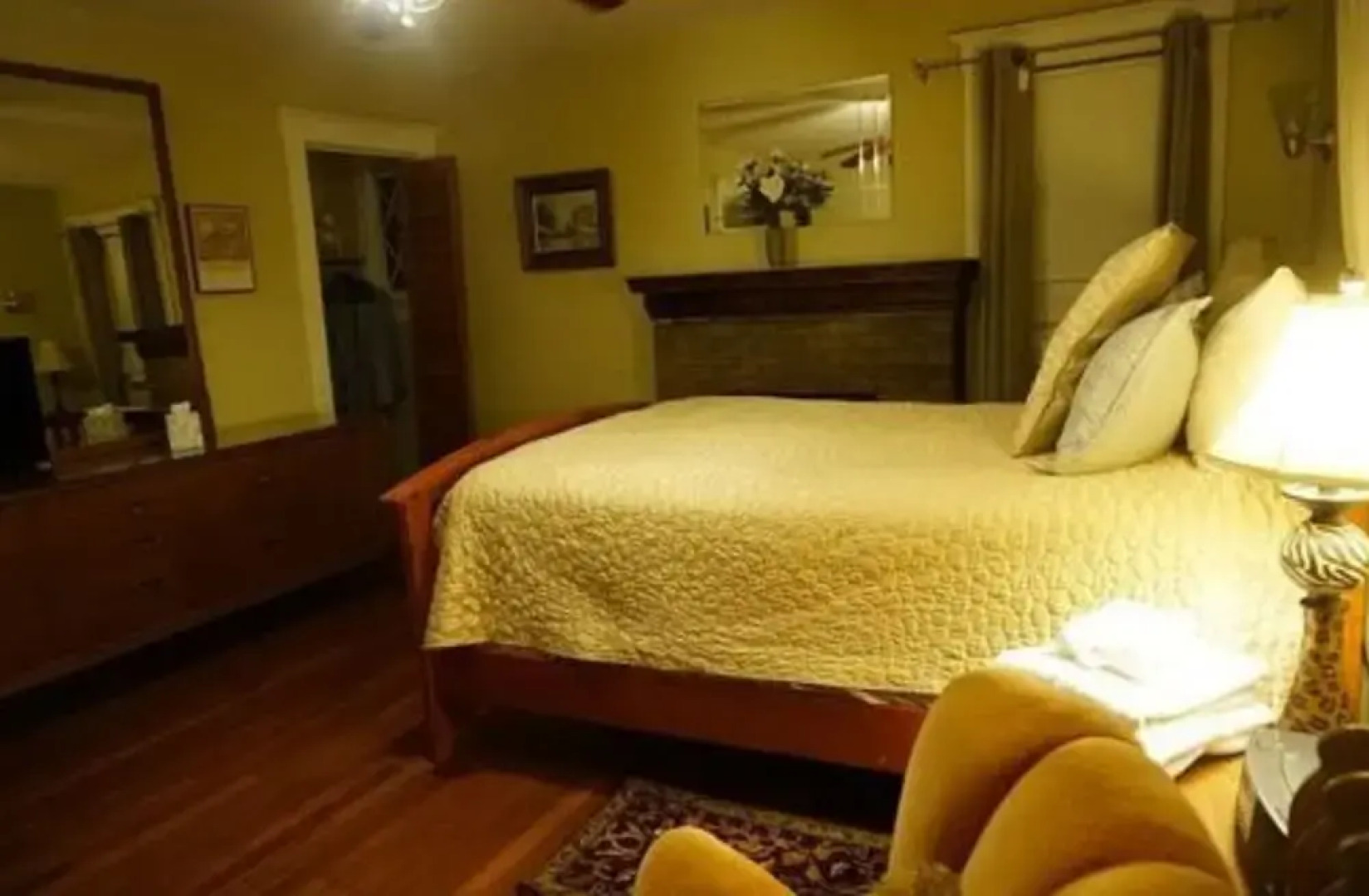 University Circle Bed and Breakfast