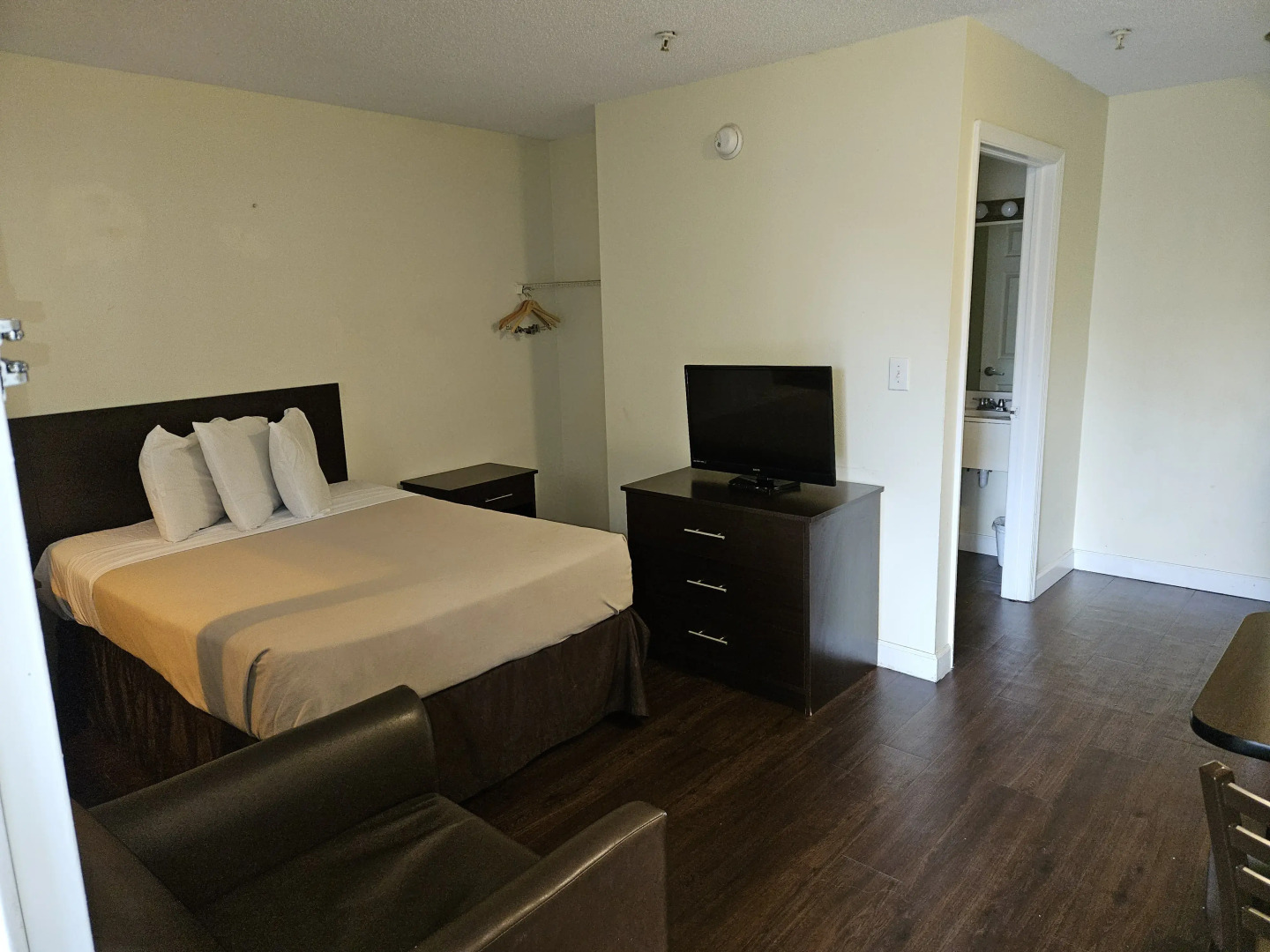Suburban Extended Stay Hotel Airport