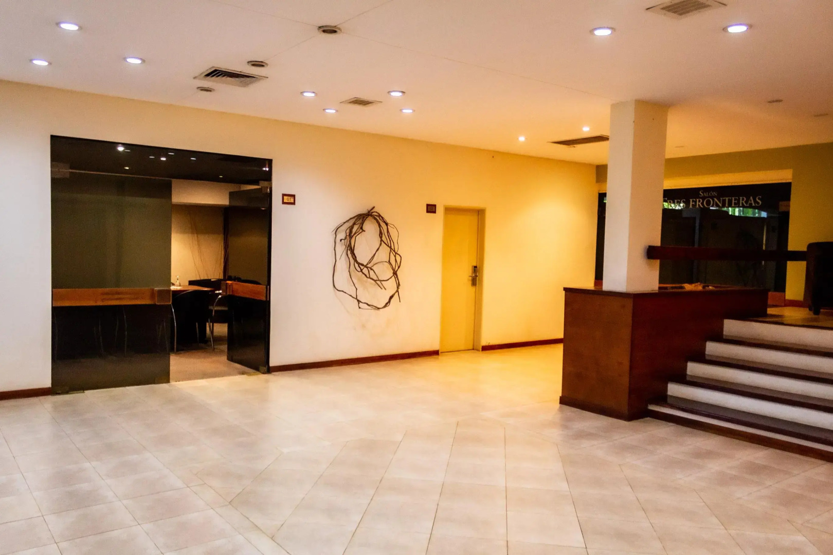 Raices Esturion Hotel