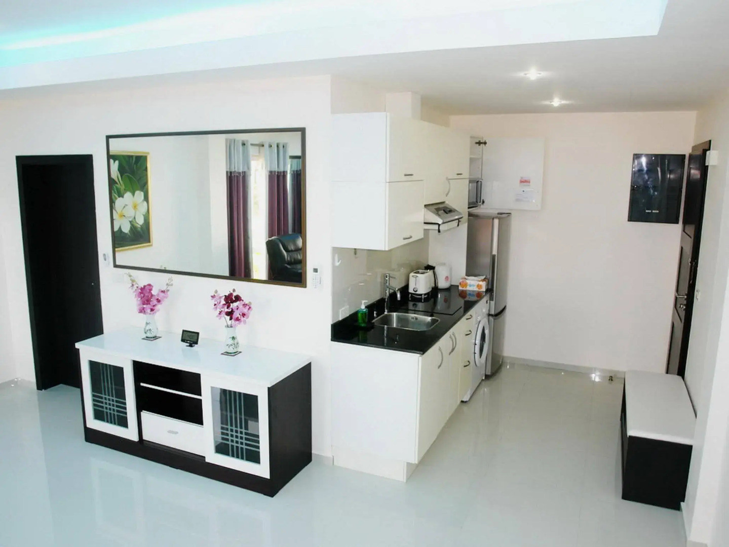 Siam Royal View Apartments