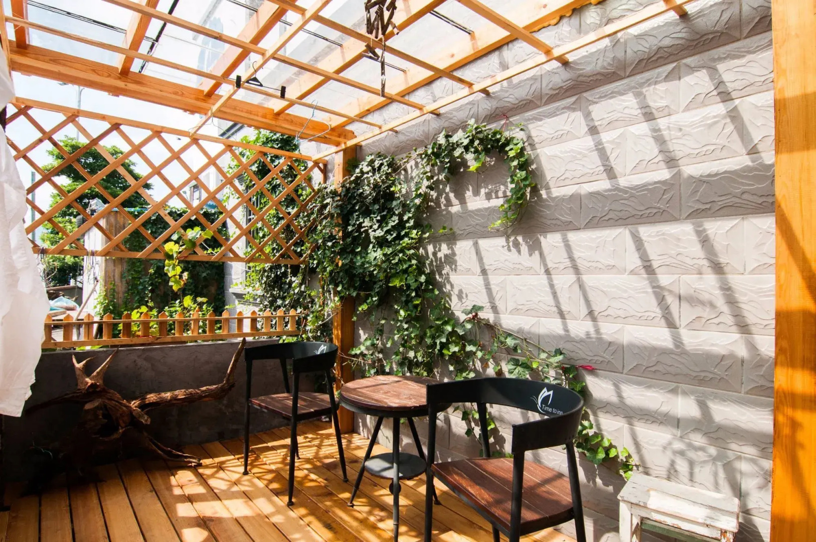 Zhujiajian Time To Inn