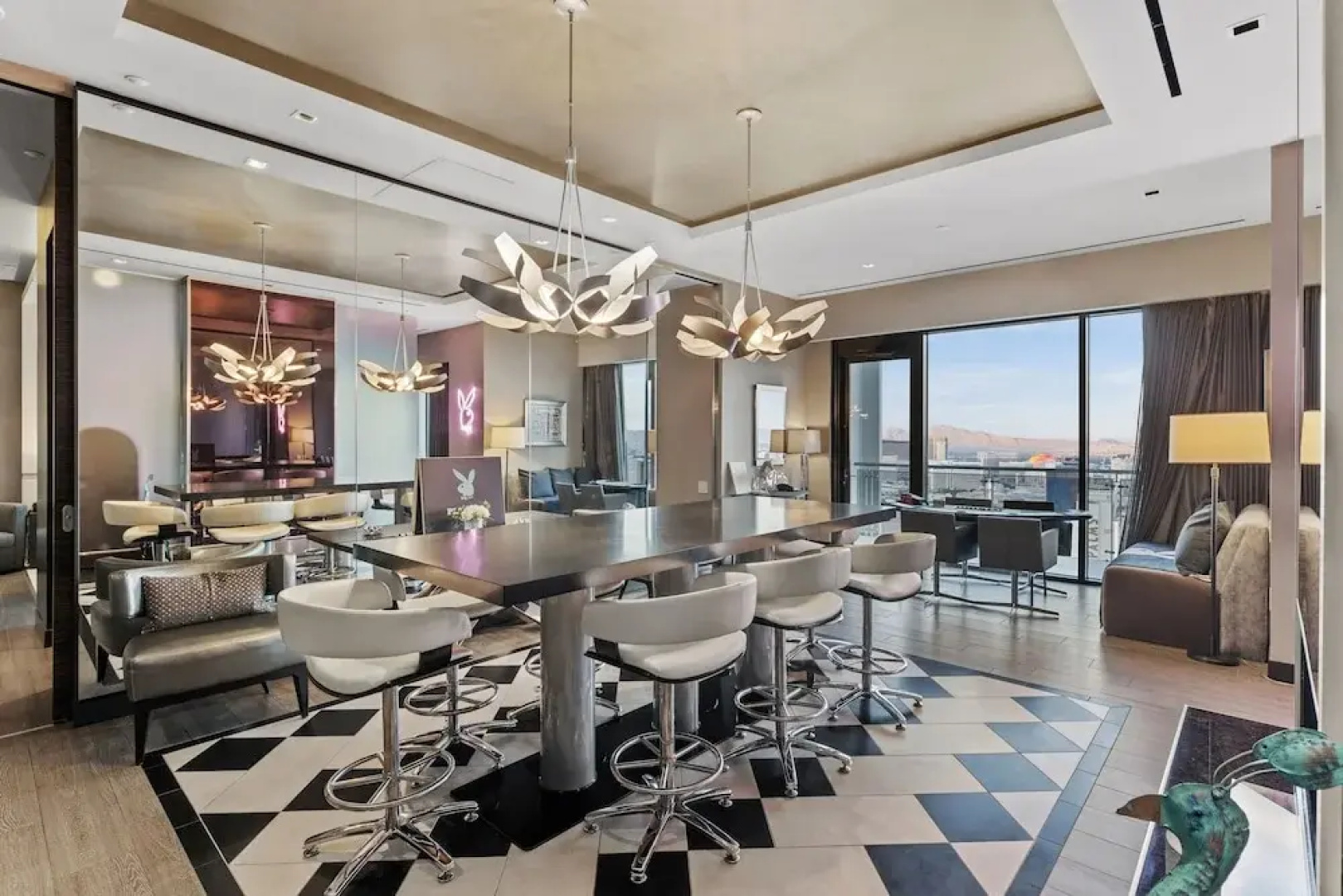 StripViewSuites at Palms Place Penthouses