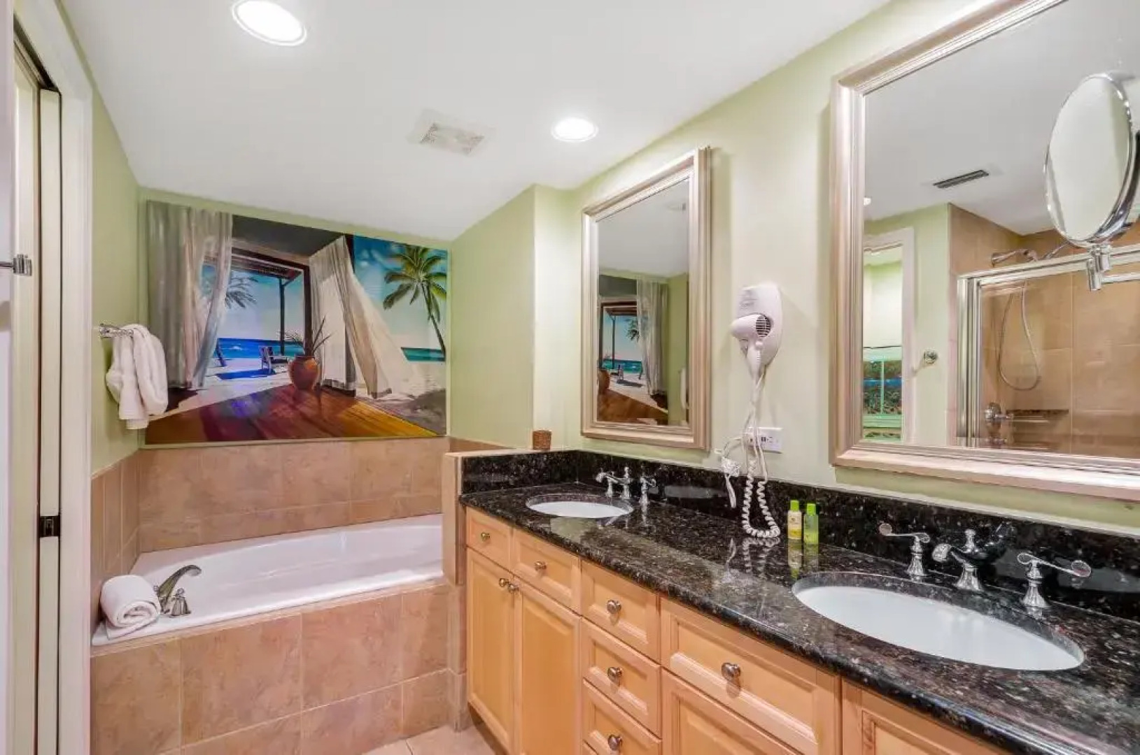 Portofino Tower1-908 Beachfront Sunrise Views