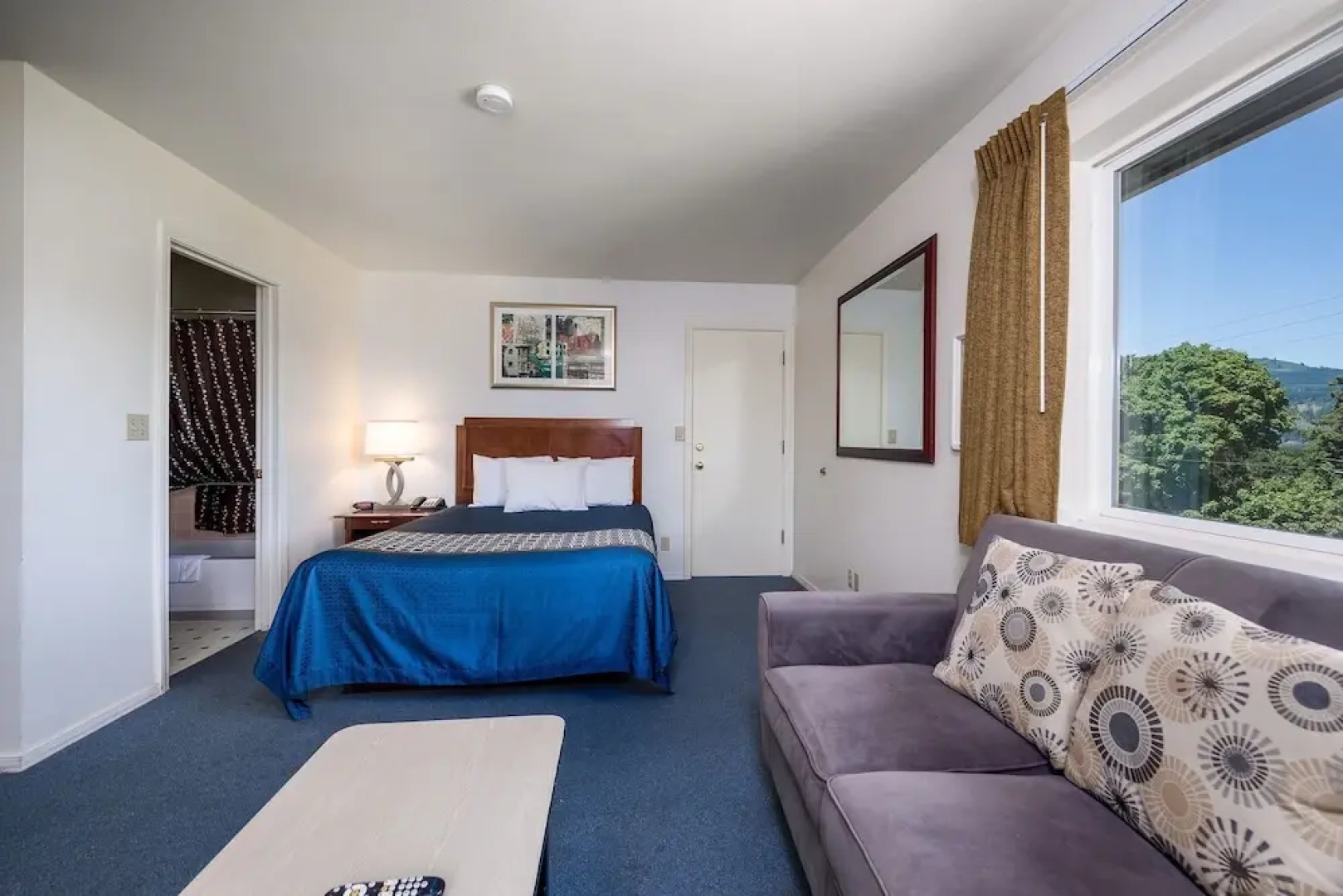 Riverview Lodge