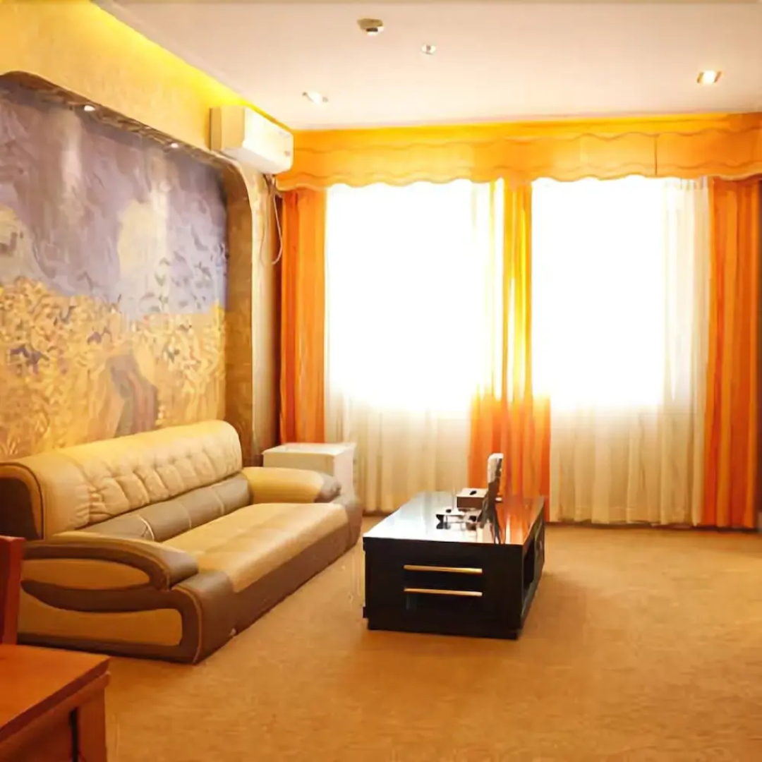 Kunlun International Business Hotel