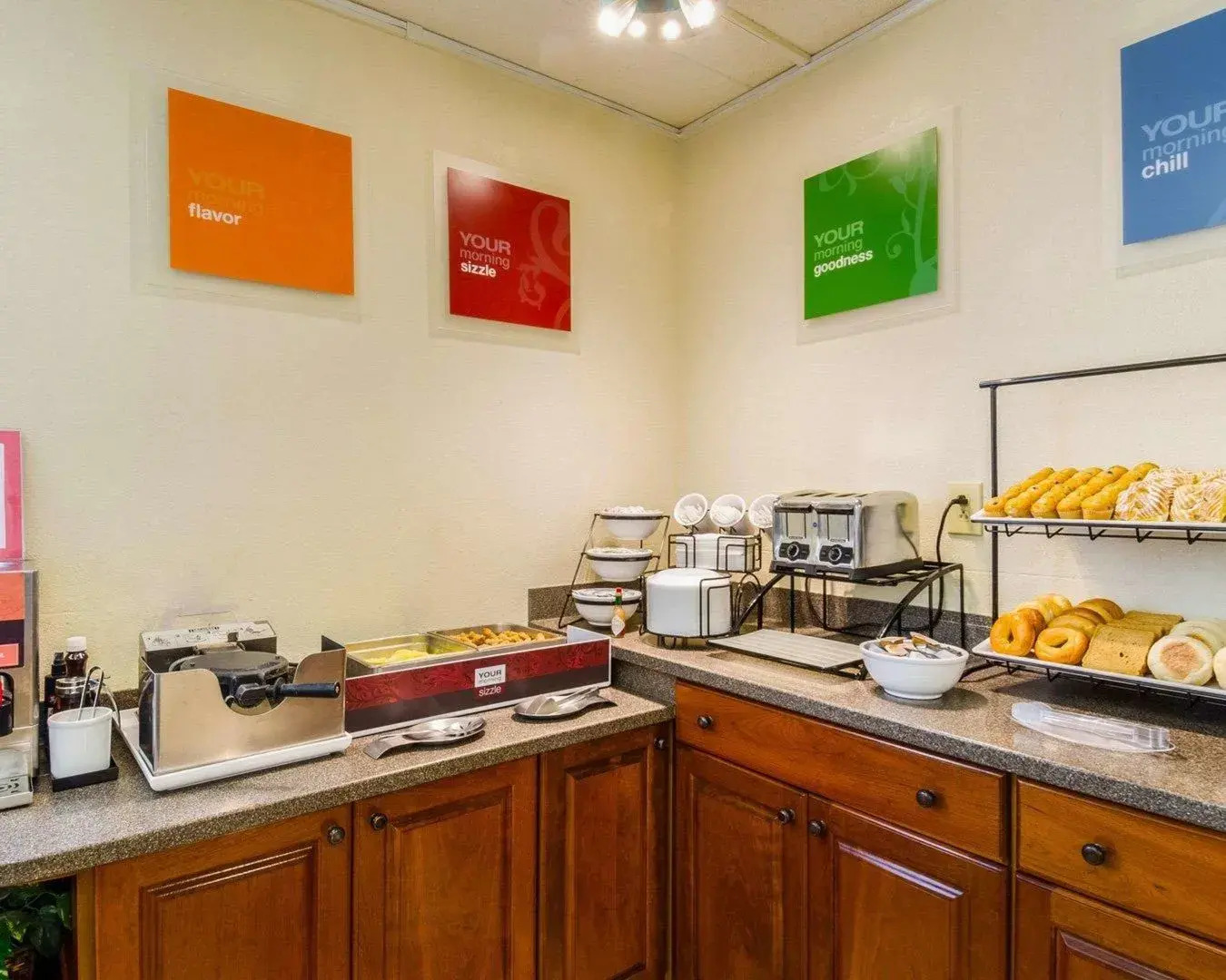 Holiday Inn Express Fall River North by IHG