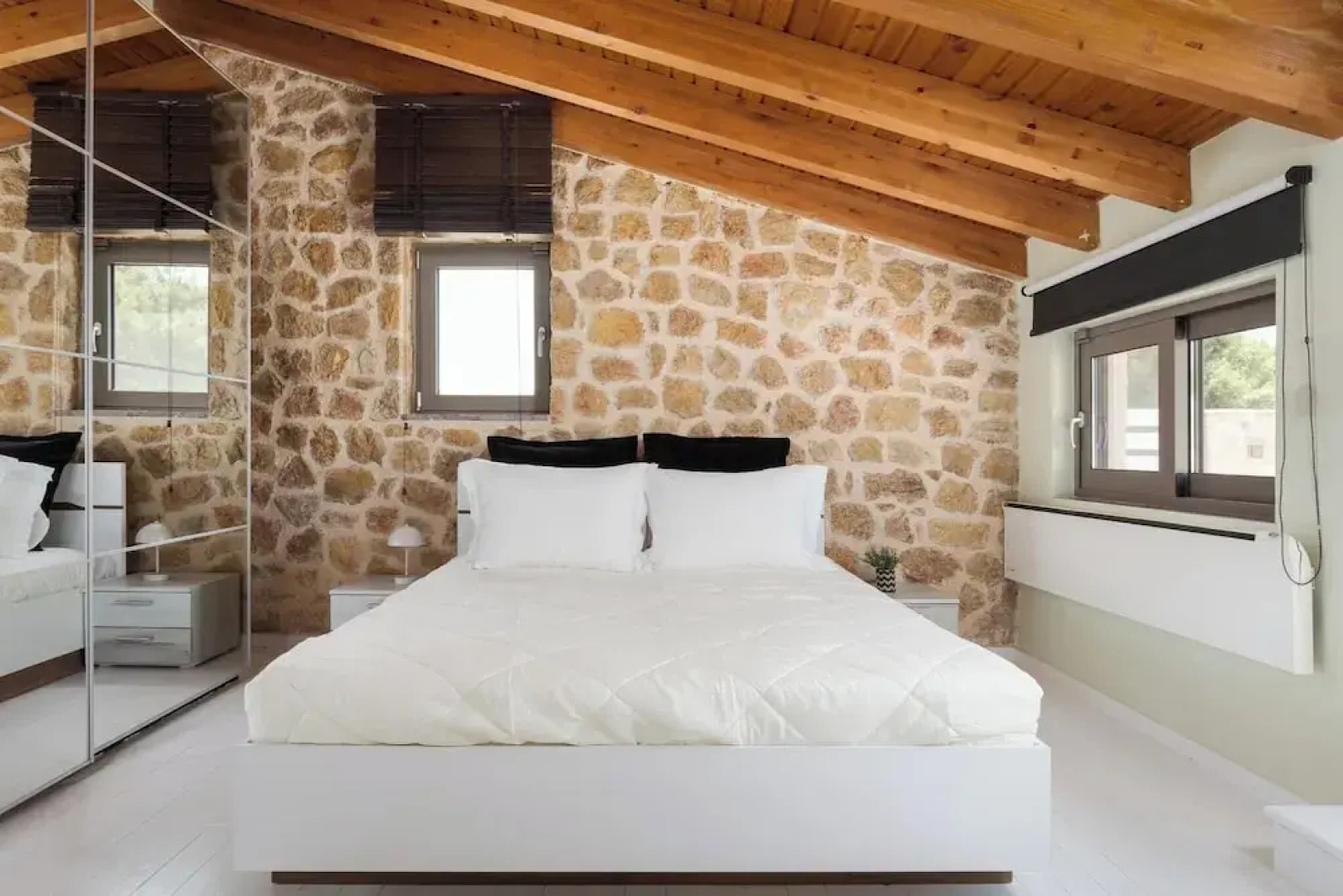 Aeolia Villa Athenian Riviera