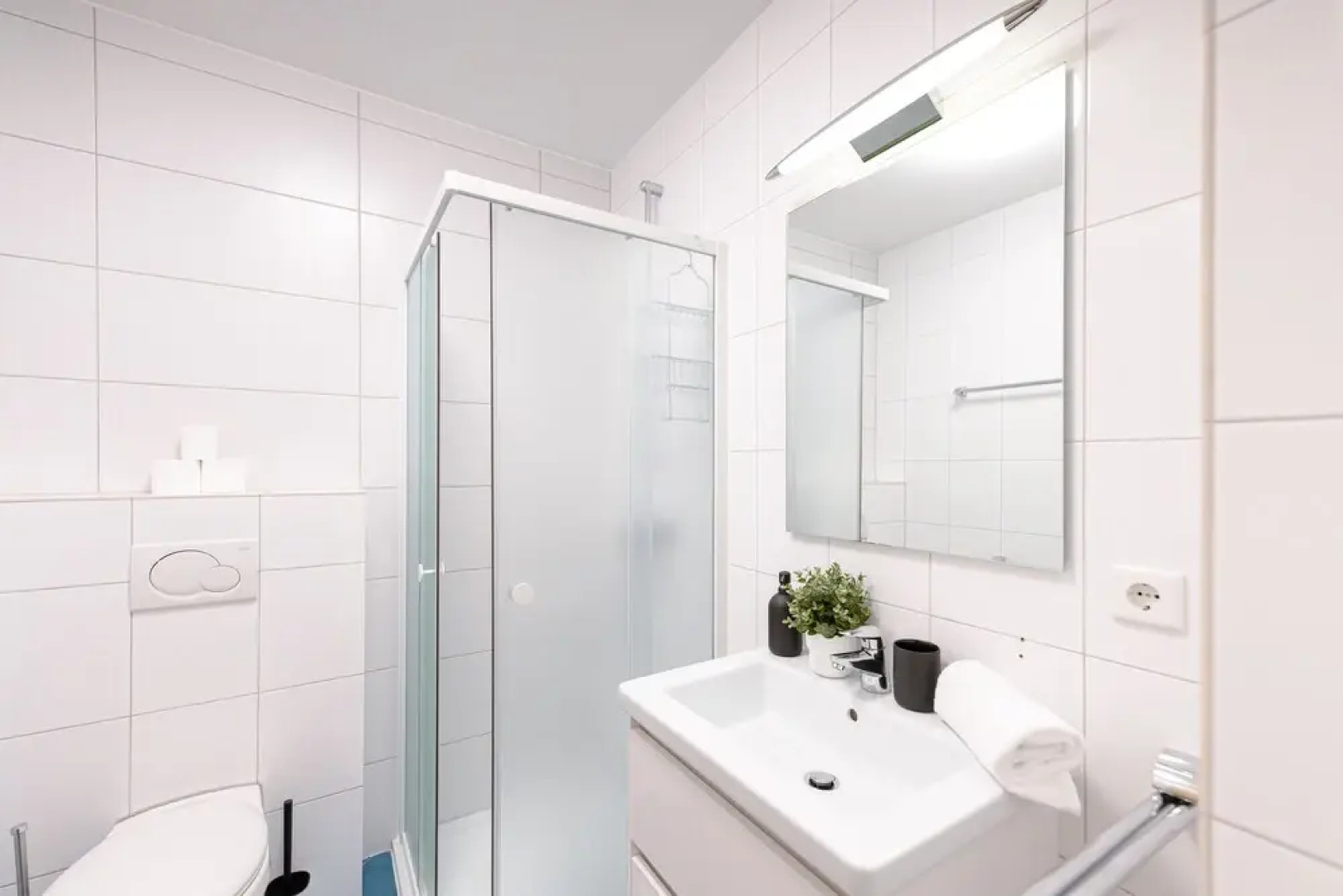 Business Leisure 1BR Esch-sur-Alzette