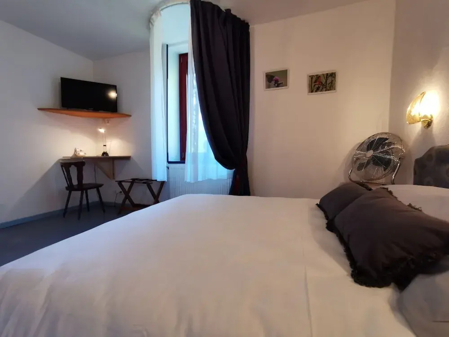 La Table Des Bons Peres