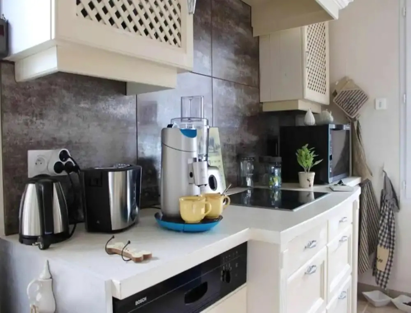 House With 2 Bedrooms in Saint Aignan, With Enclosed Garden and Wifi