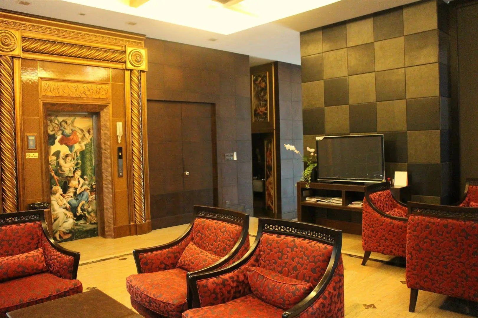 Maleewana Hotel & Resort