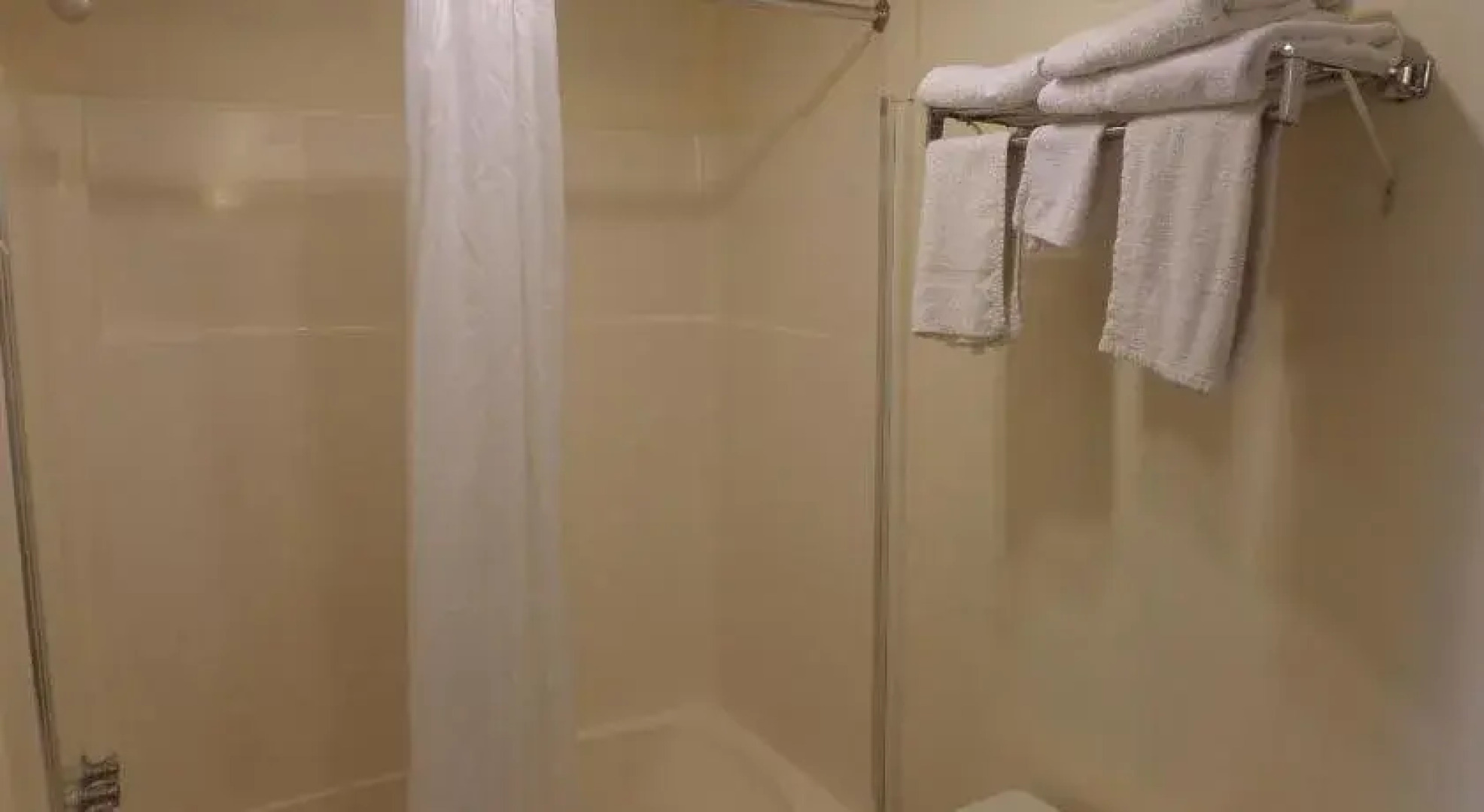 Red Carpet Inn and Suites Palmyra