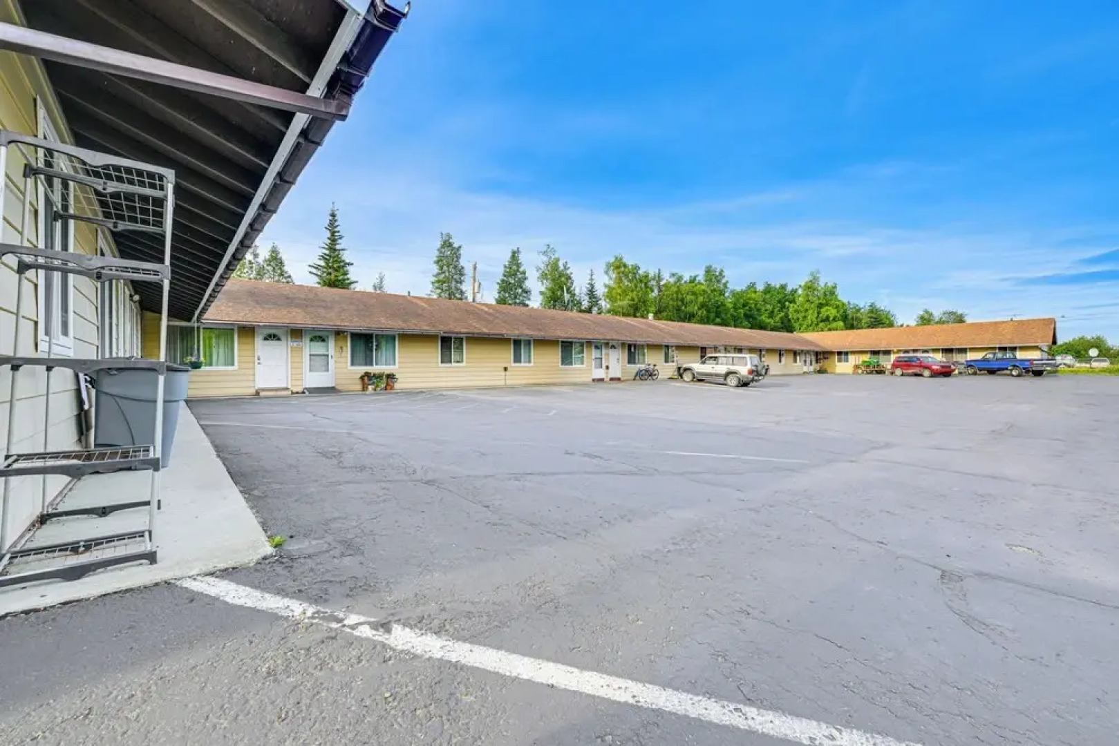 Walk to Parks: Snug Soldotna Sanctuary!