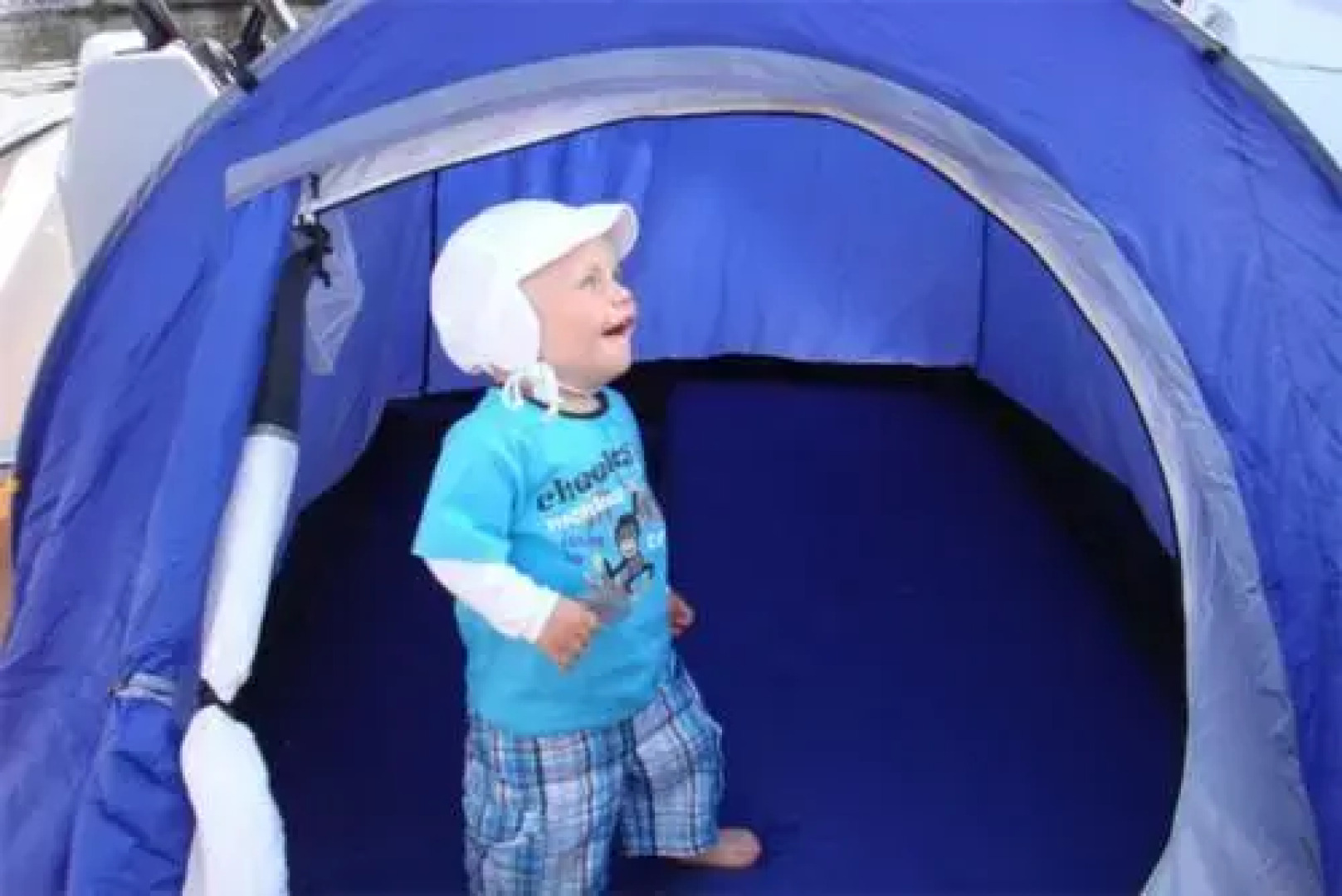 Hausboot _Wassercamper_ SCHW 930