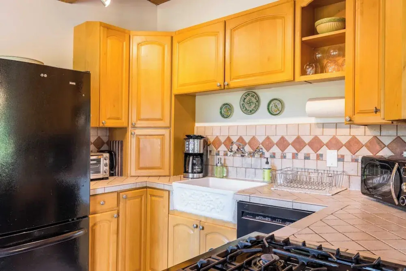 Mid-century Beach Cabin by Avantstay Walk to Beach