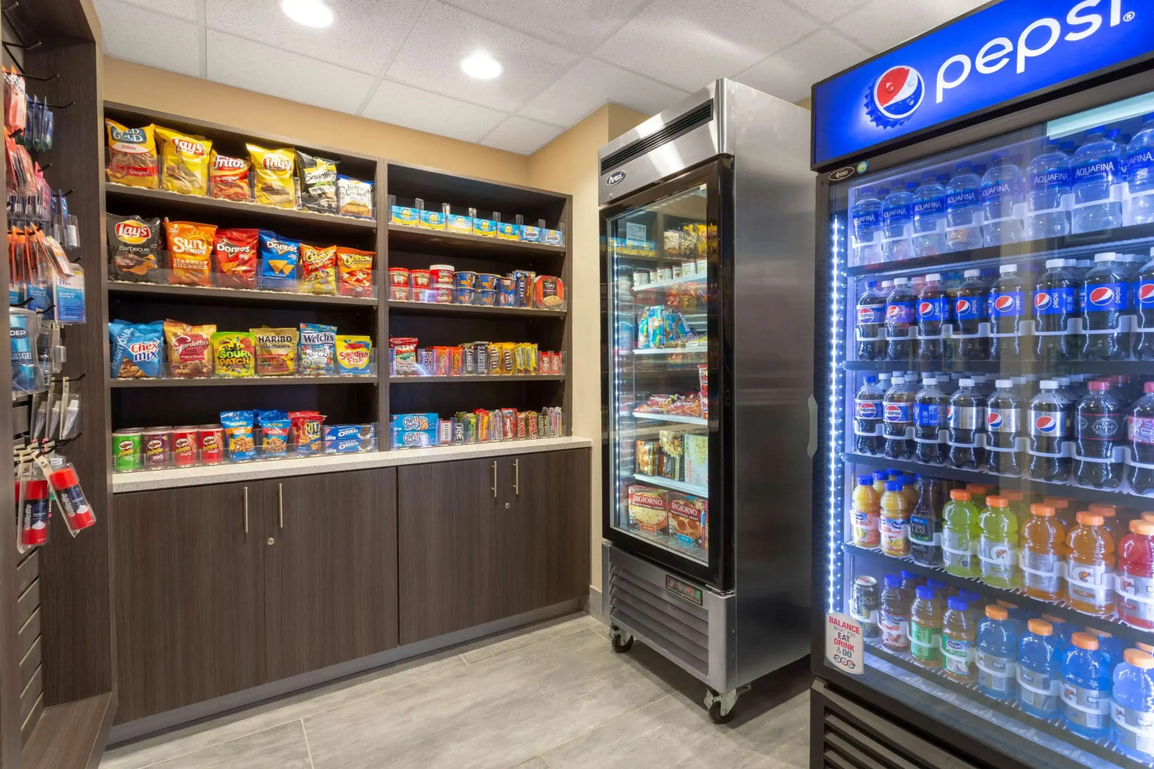 La Quinta Inn & Suites by Wyndham Wichita Airport