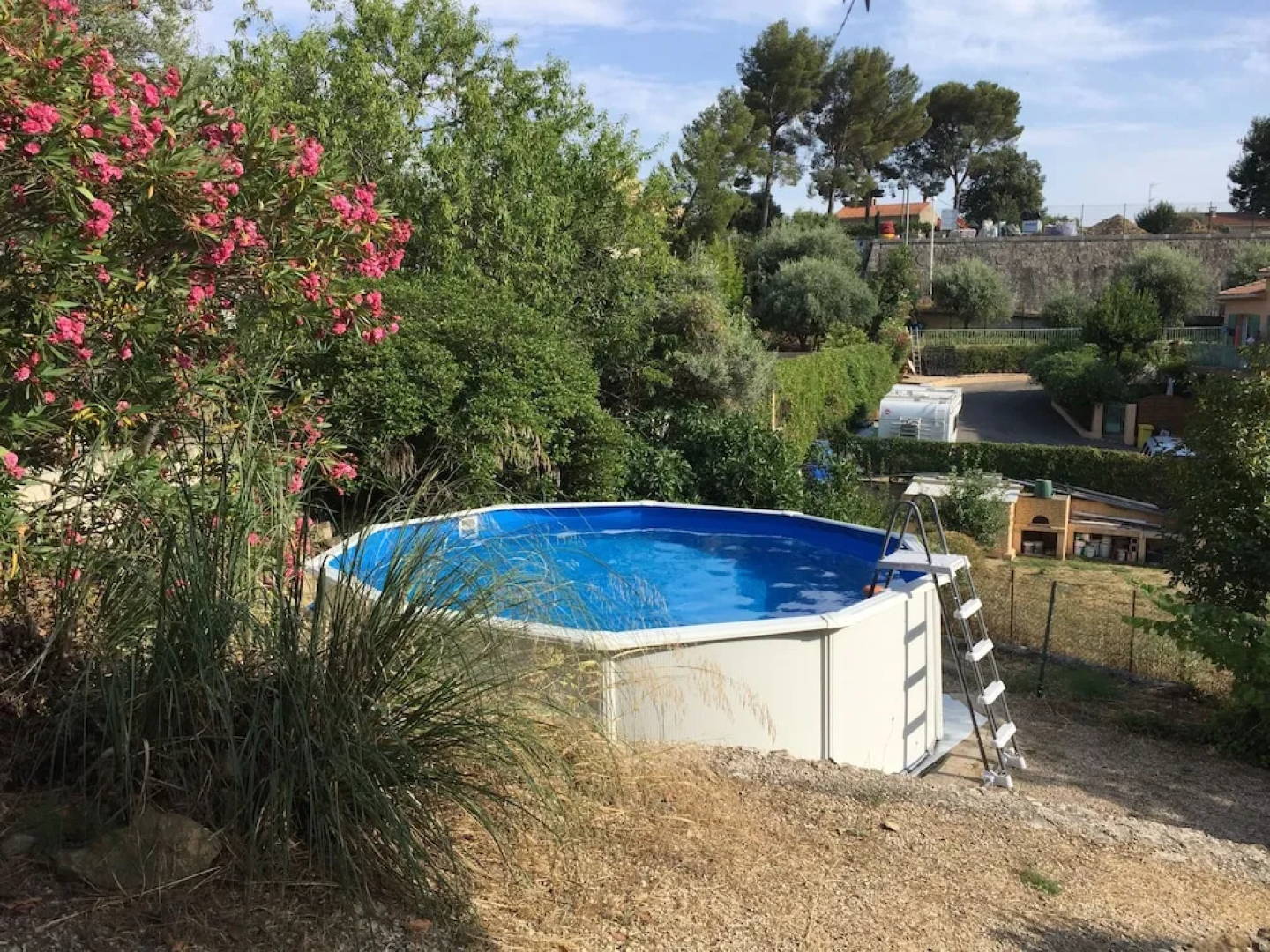 Chez Maguy