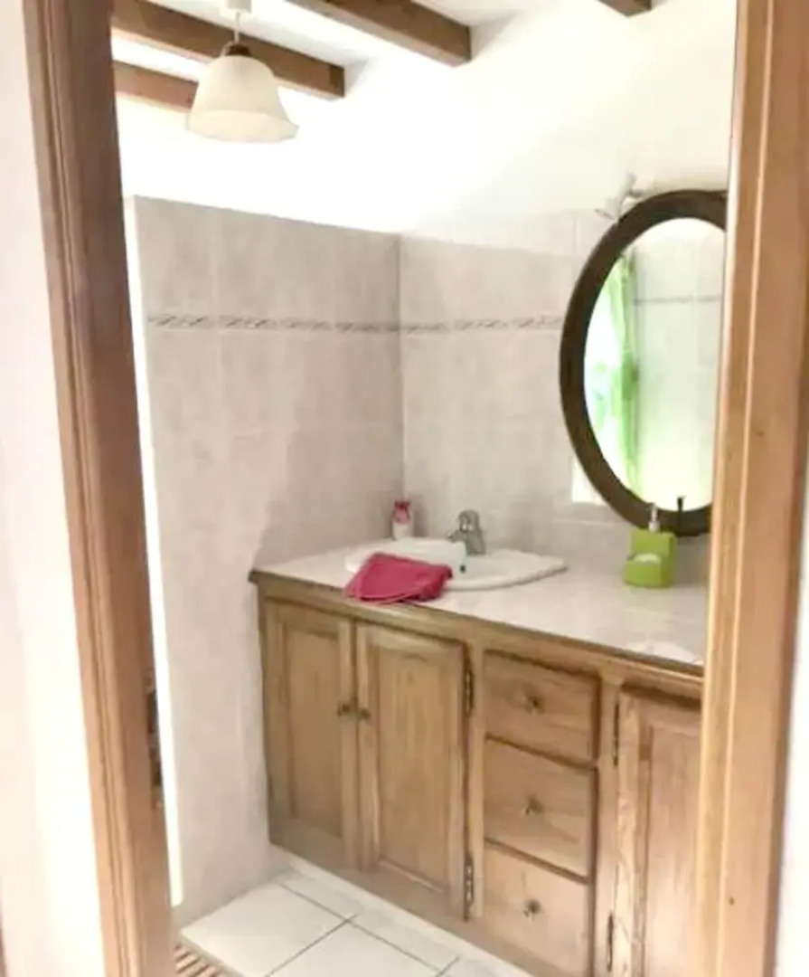 House With 2 Bedrooms in Lasse, With Wonderful Mountain View and Enclosed Garden - 50 km From the Beach