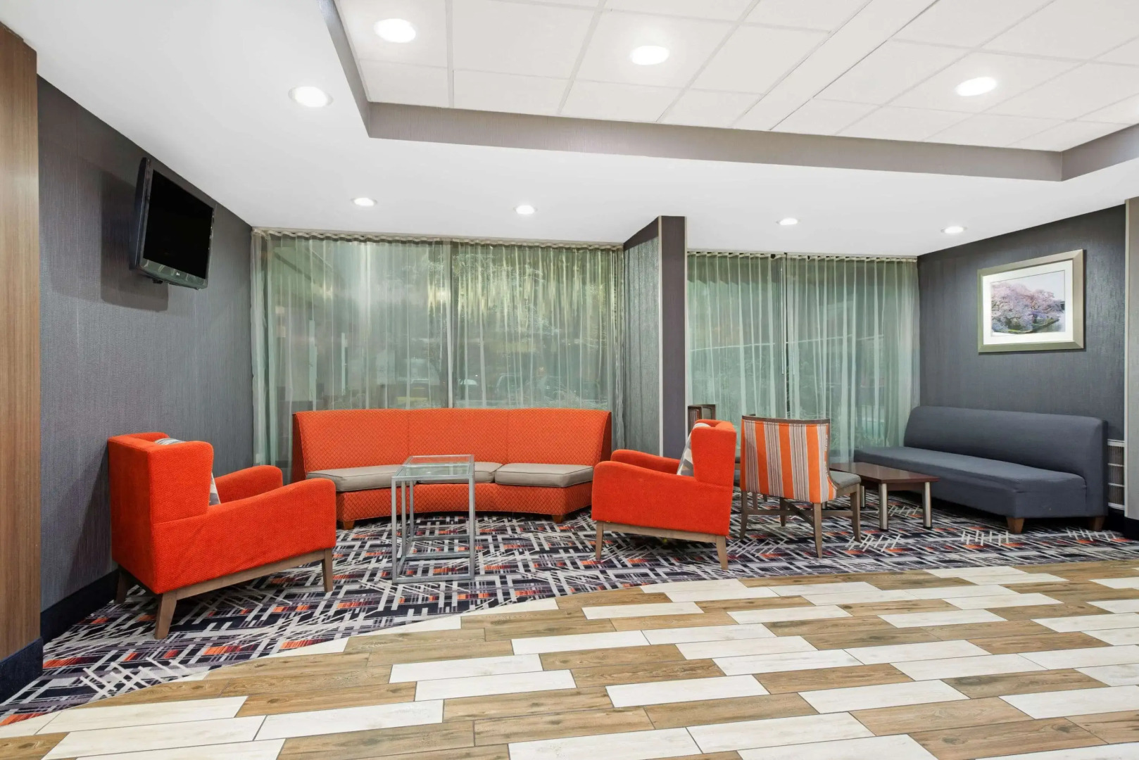 La Quinta Inn & Suites by Wyndham DC Metro Capital Beltway