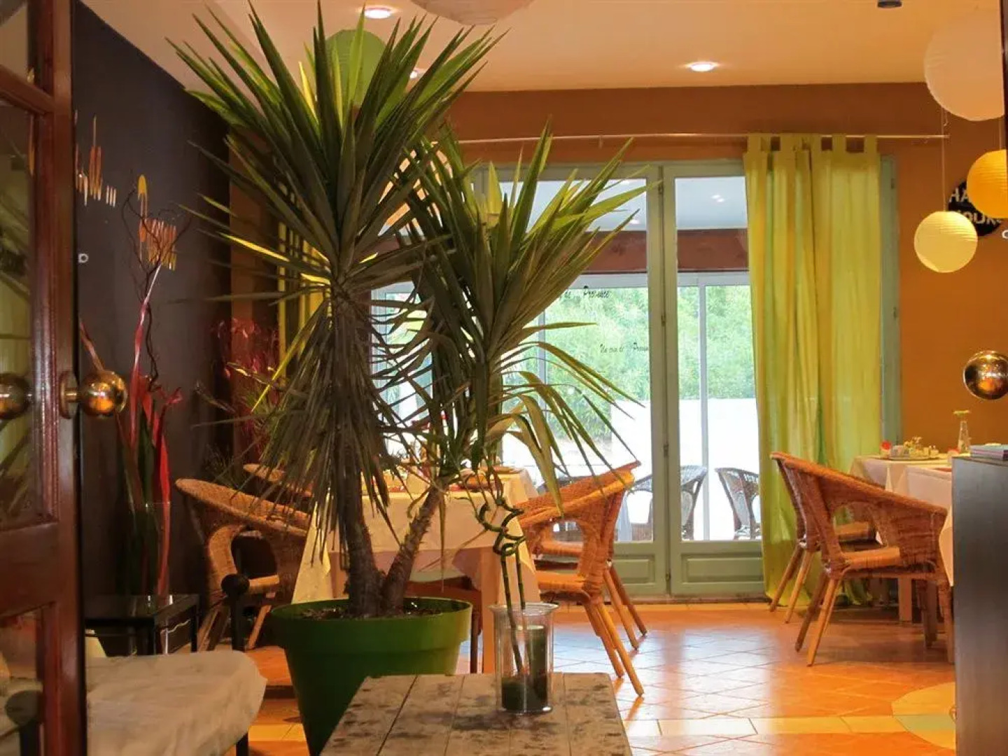 Adonis Mouans-sartoux L'Albatros