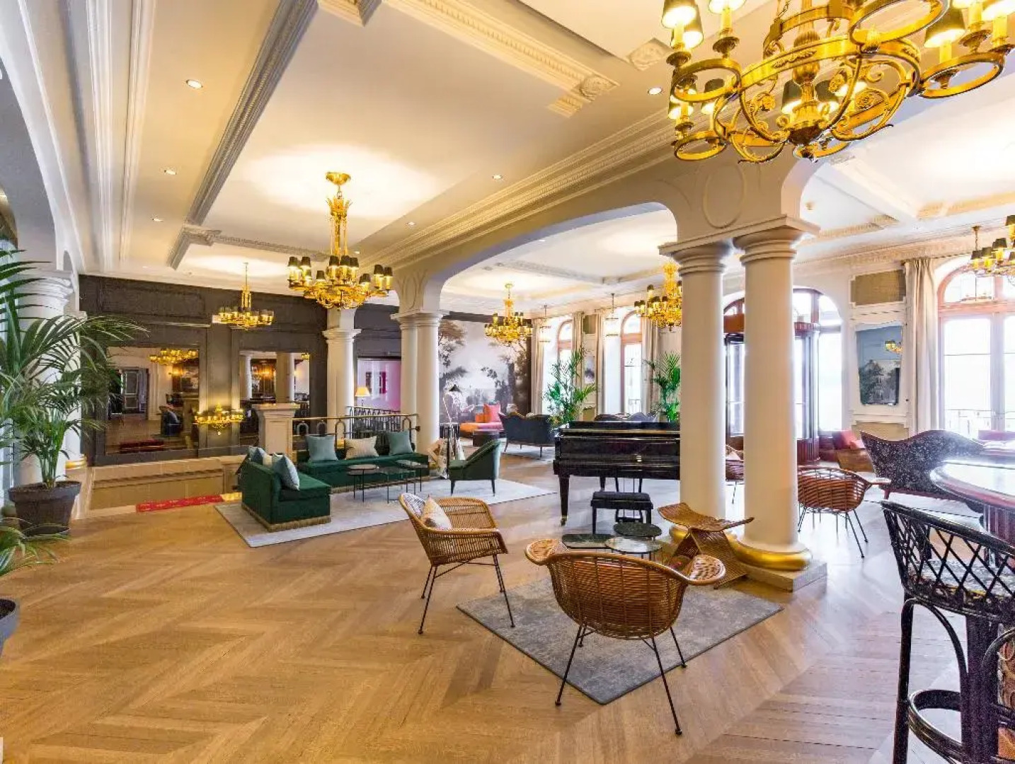 Le Palace De Menthon 