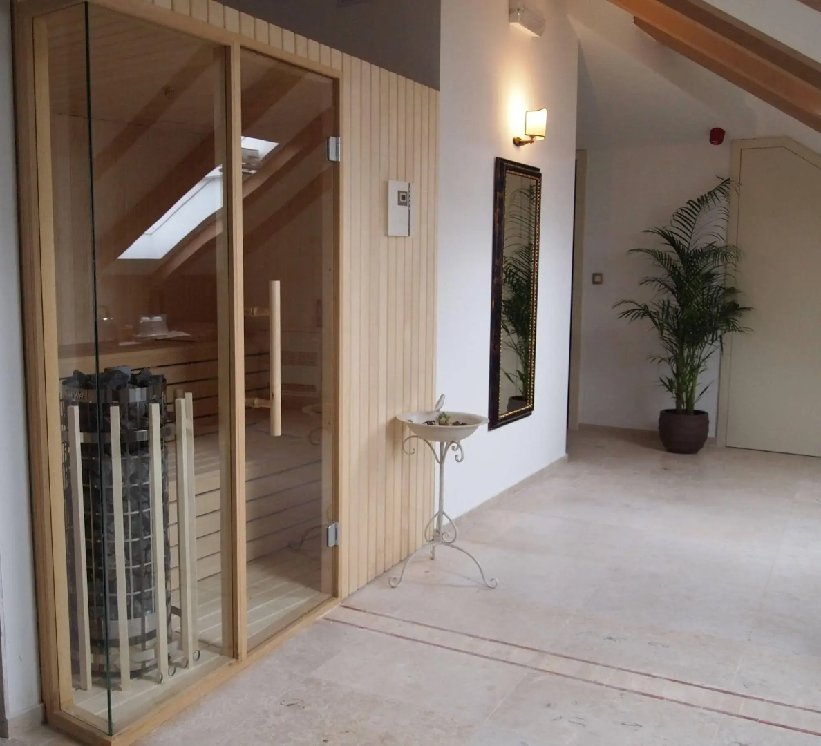 Heritage Hotel Life Palace