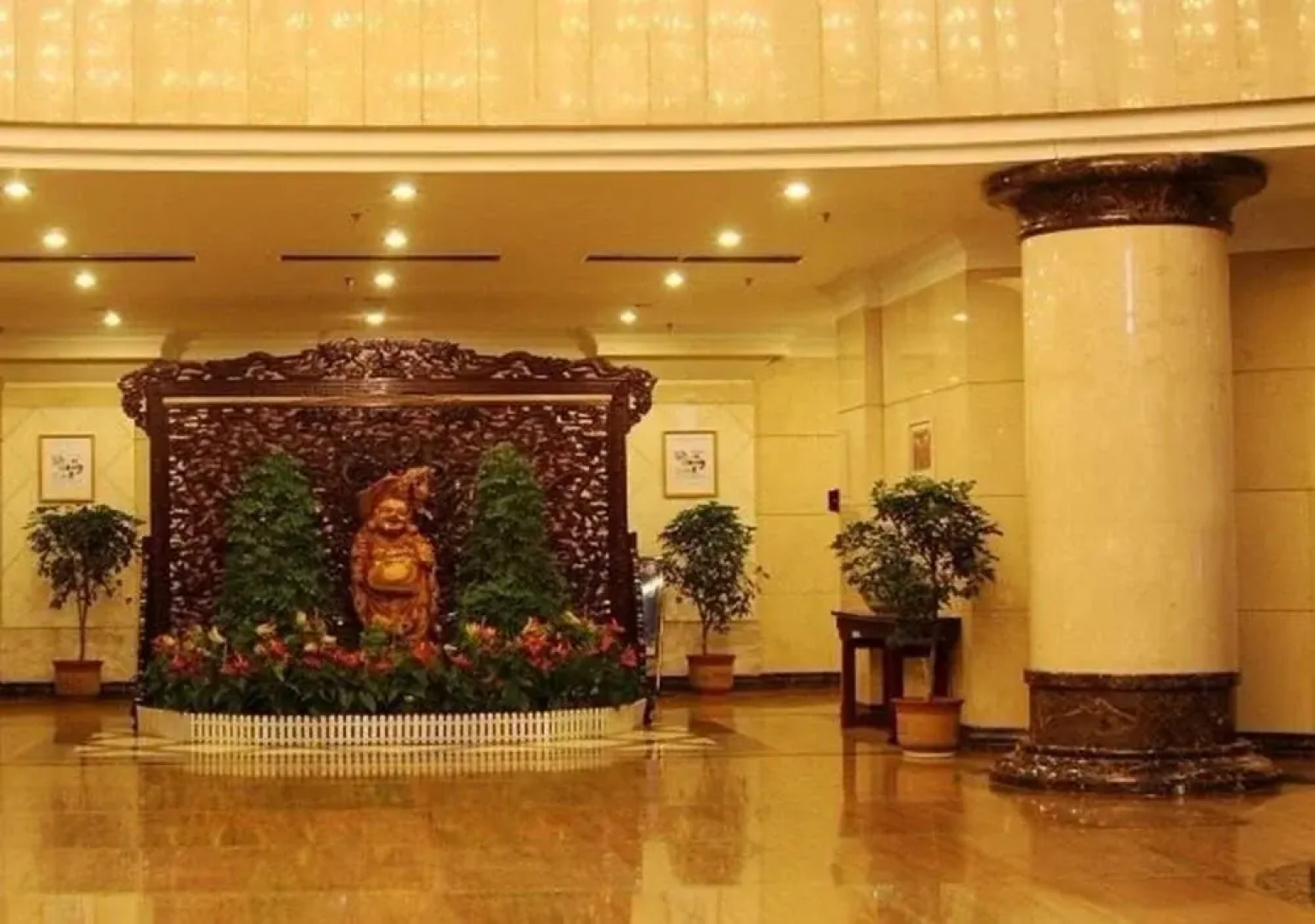 Qianxilong Hotel