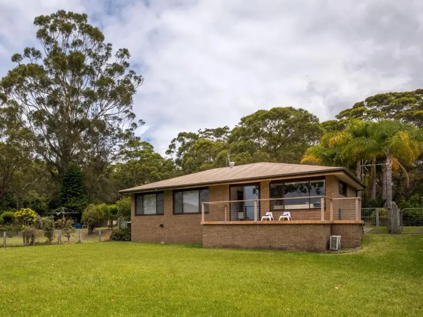 Moona Beach House Jervis Bay Rentals