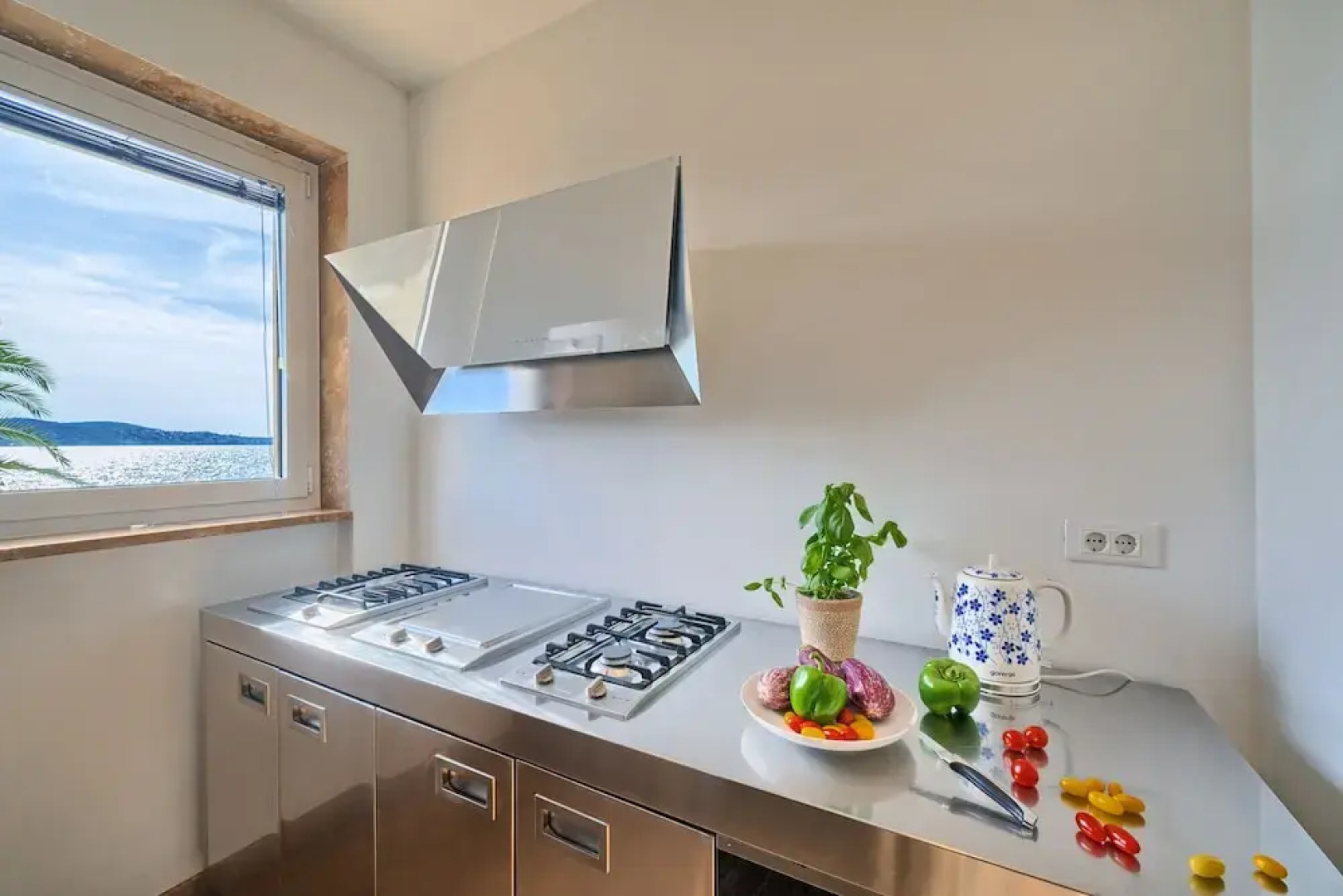 Livingstone Beach House