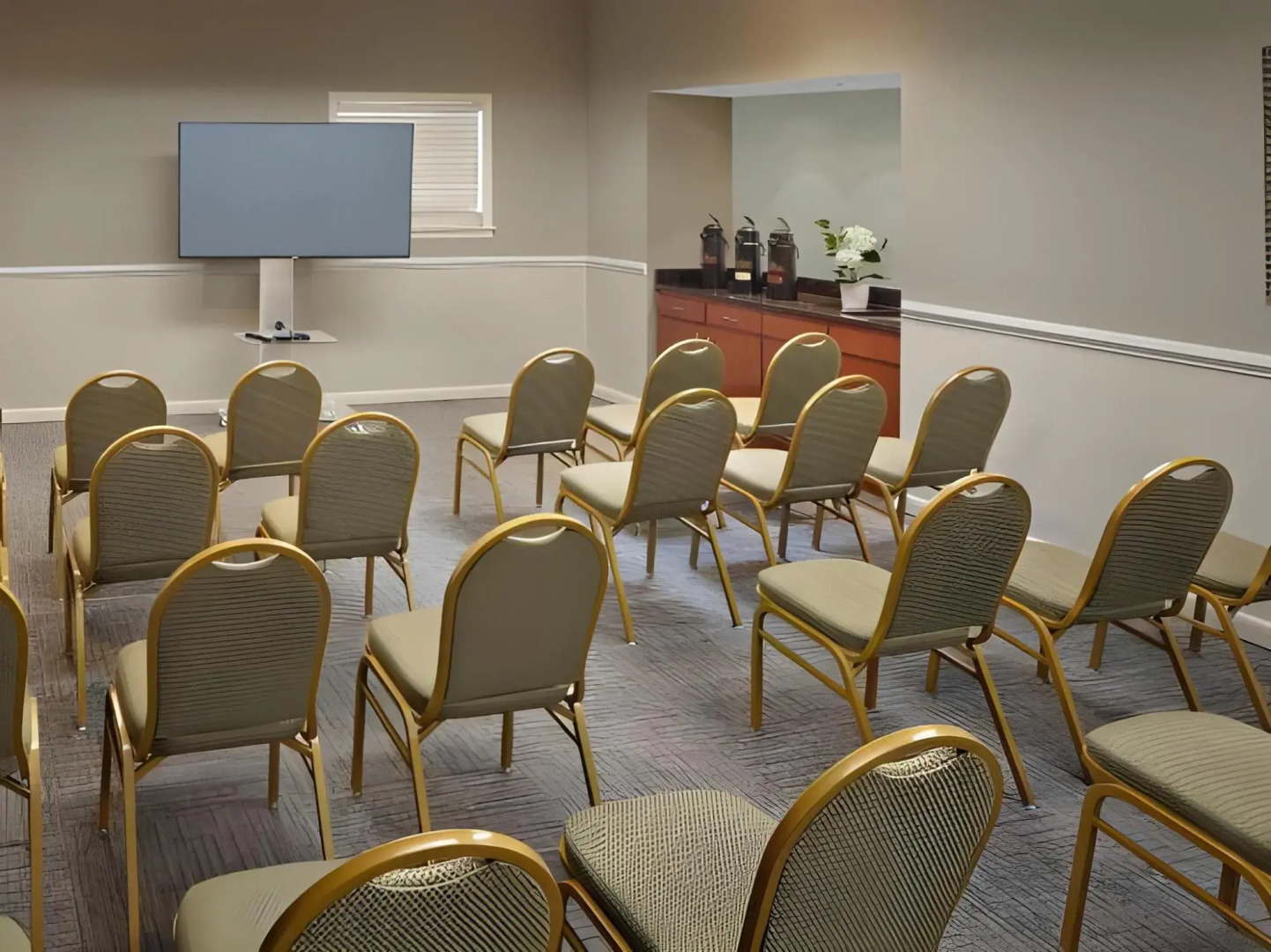 New Haven Village Suites