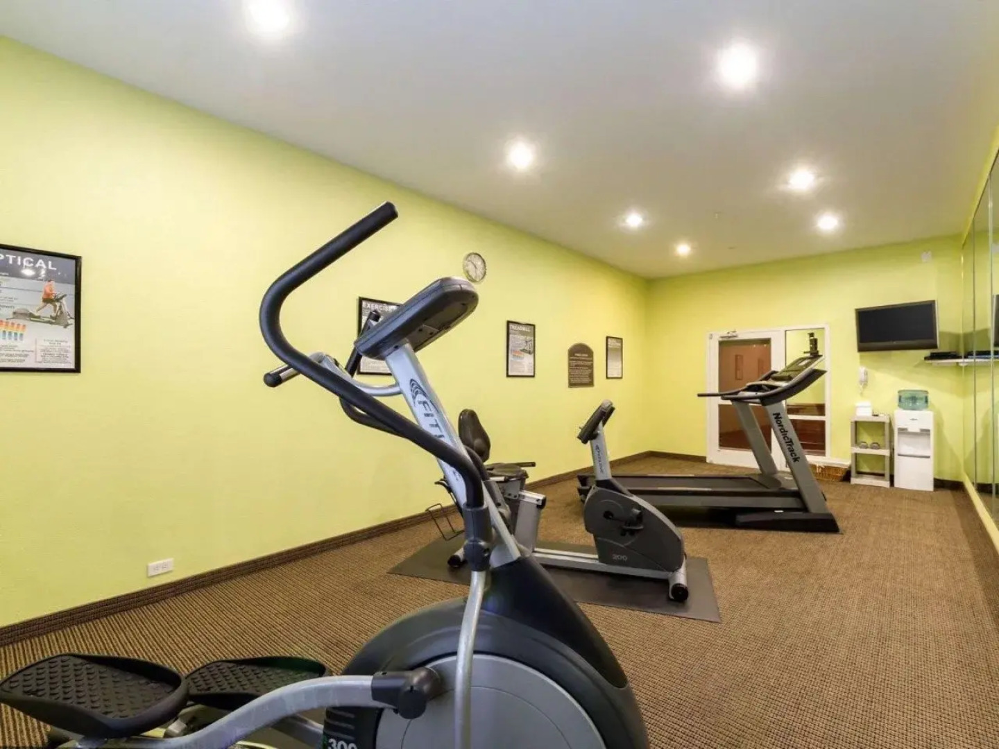 Best Western Ingleside Inn & Suites