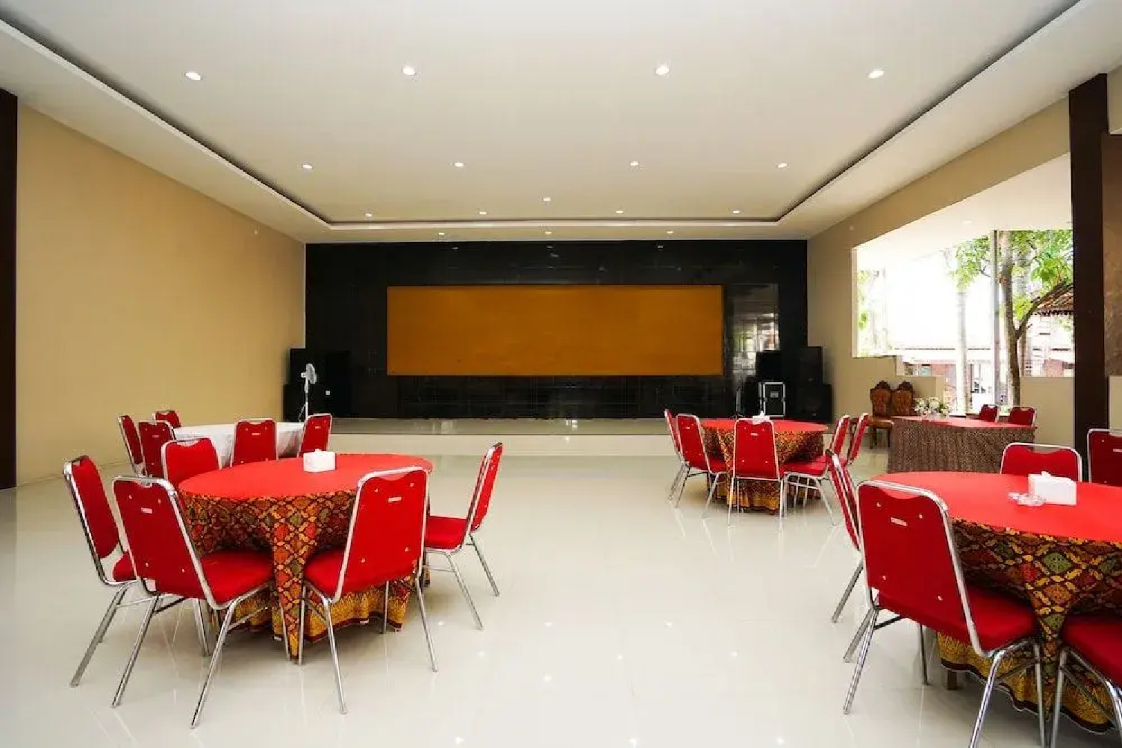 OYO 903 Kampoeng Kita Hotel