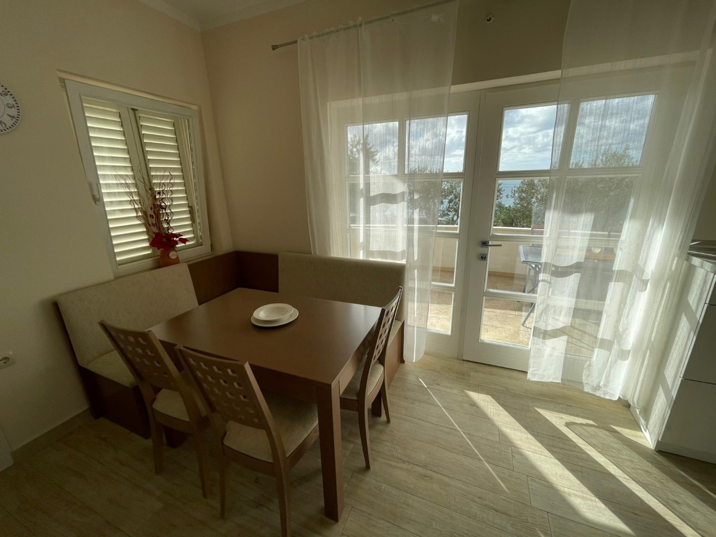 Apartment Ante - 200 m from beach: A2 Starigrad-Paklenica, Zadar riviera