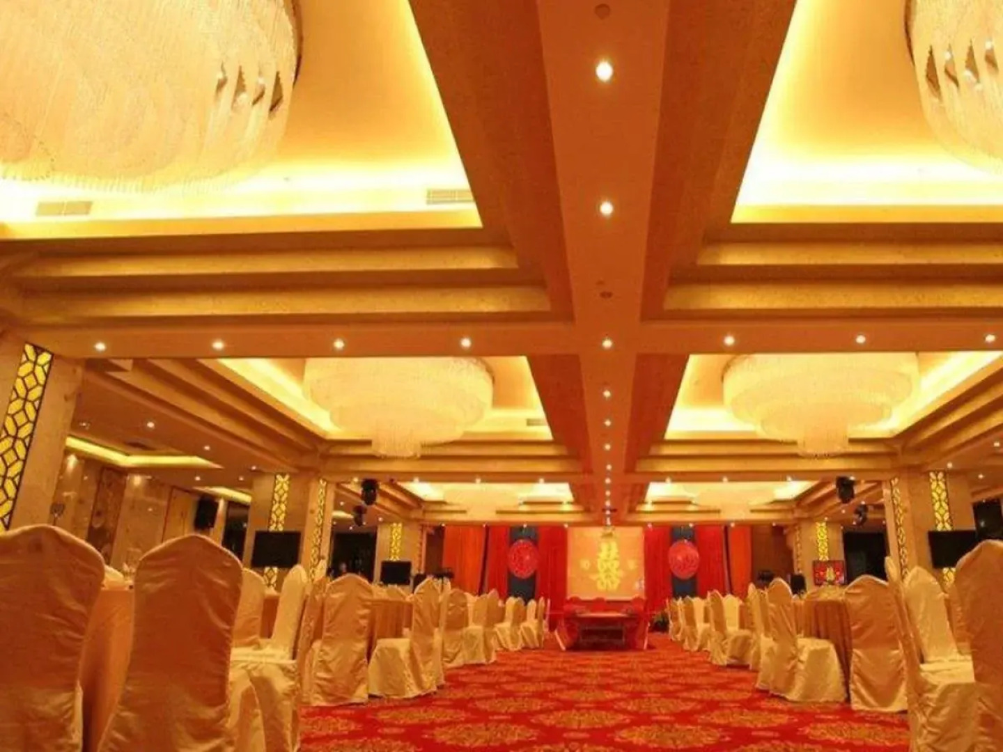 Fortune International Hotel