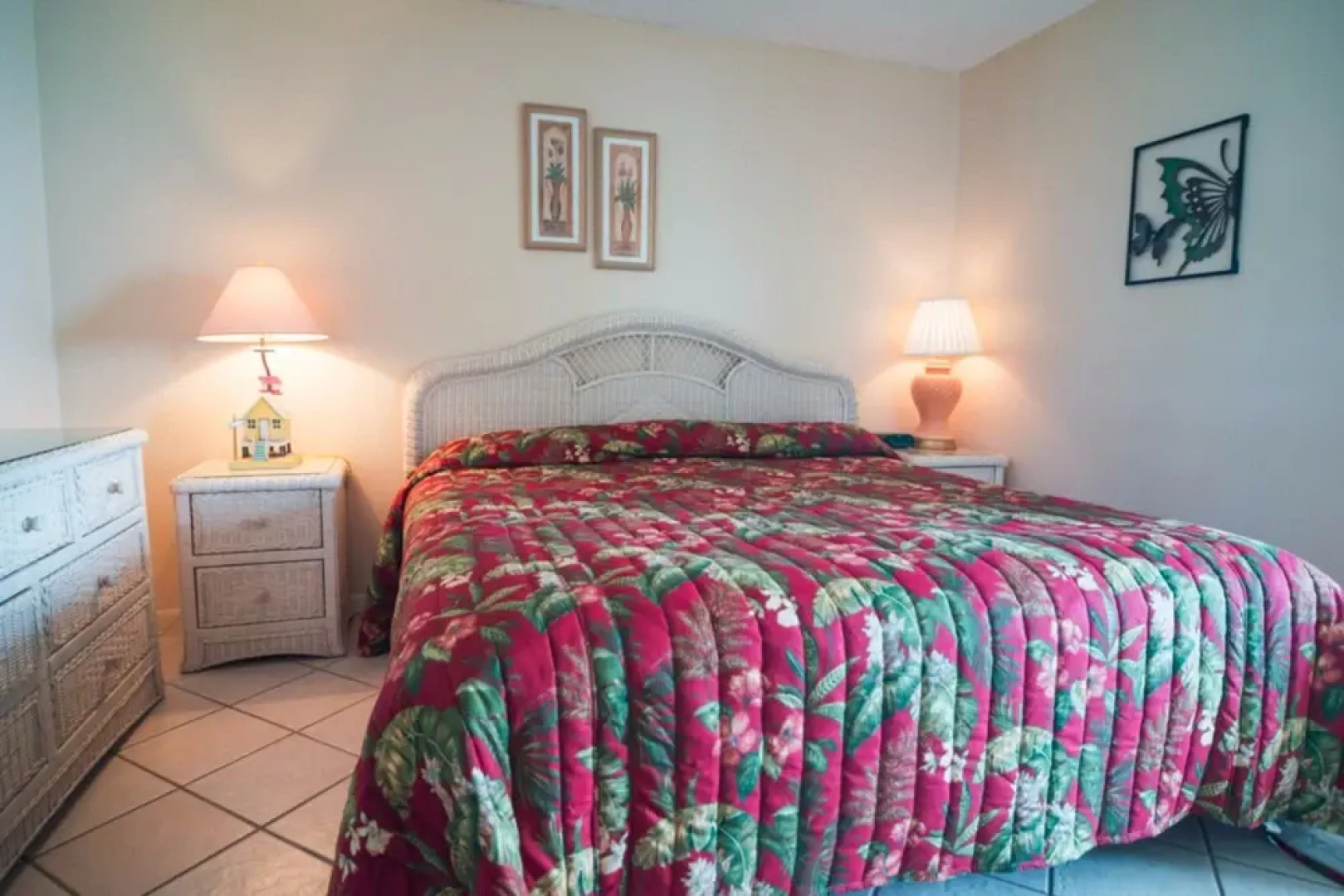 Sunbird Suites by Royal American Beach Getaways