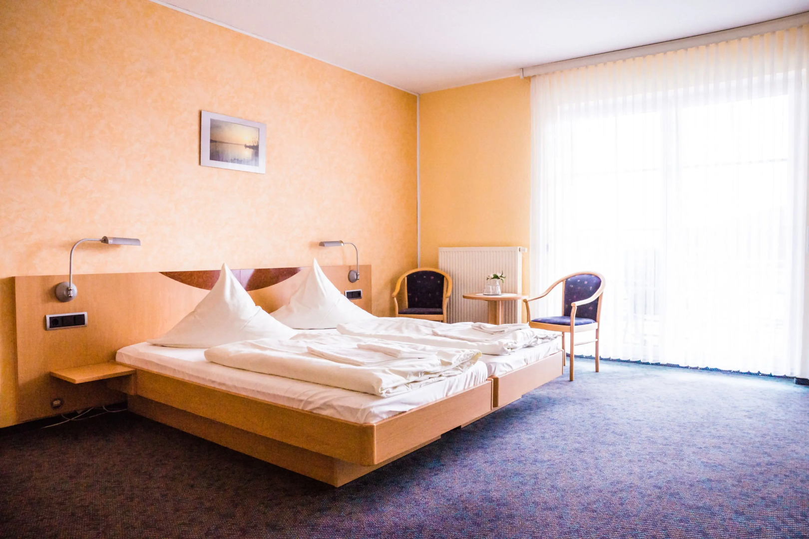 Warias Hotel & Restaurant