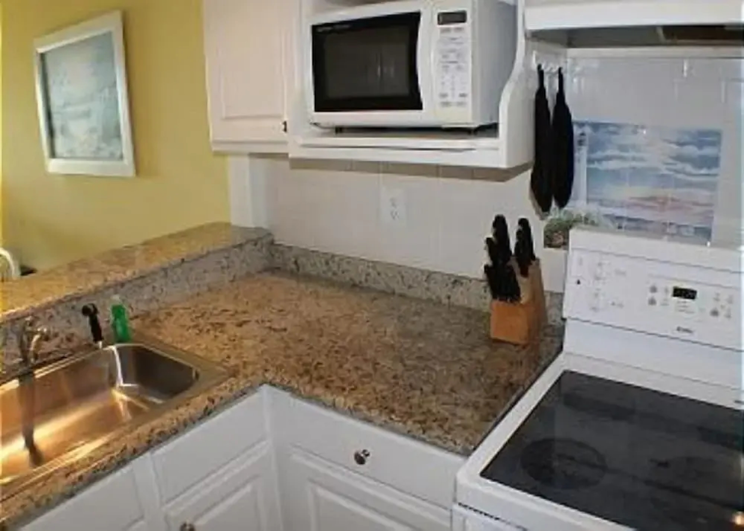 Four Winds Condominiums