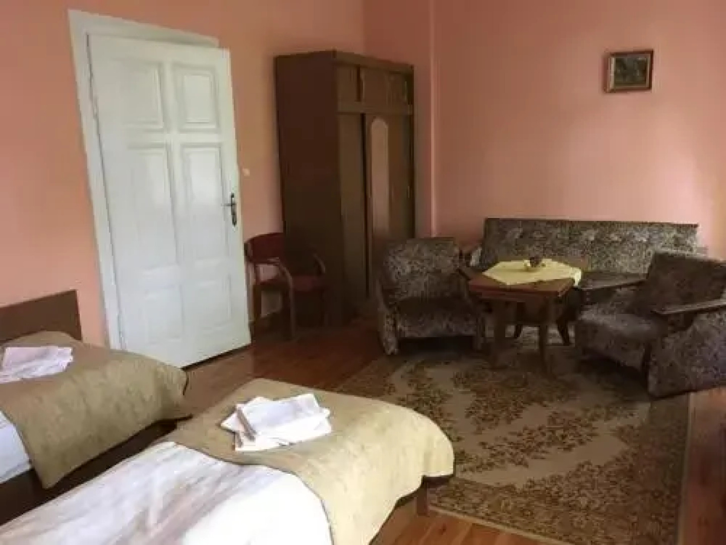 Pałac w Witosławiu ośrodek apifitoterapii "APIHERBA"