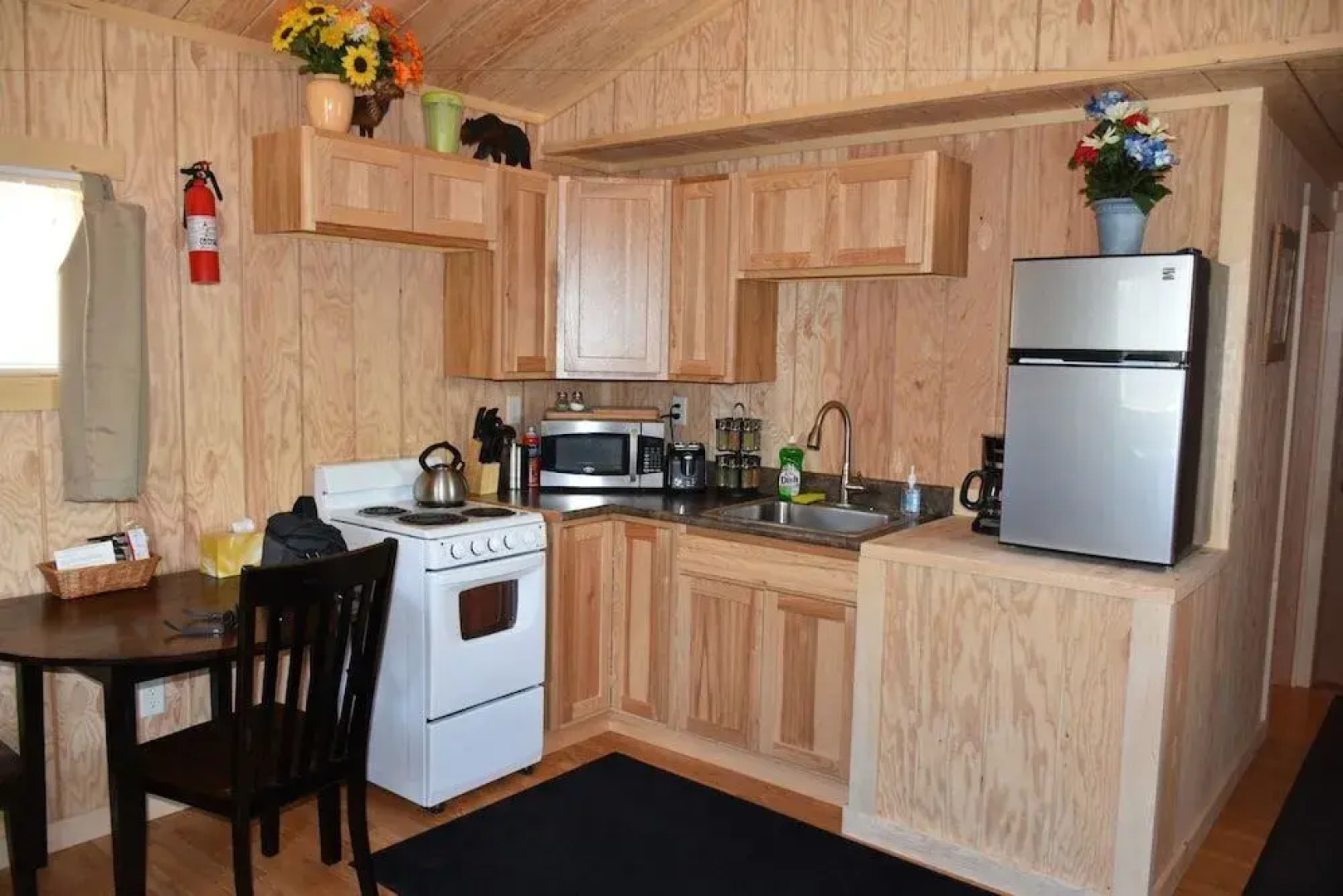 Yellowstone Mountain Cabins