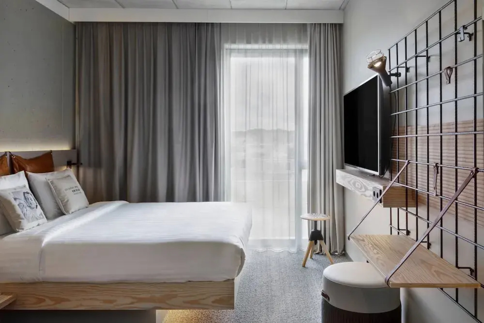 Отель Moxy Kaunas